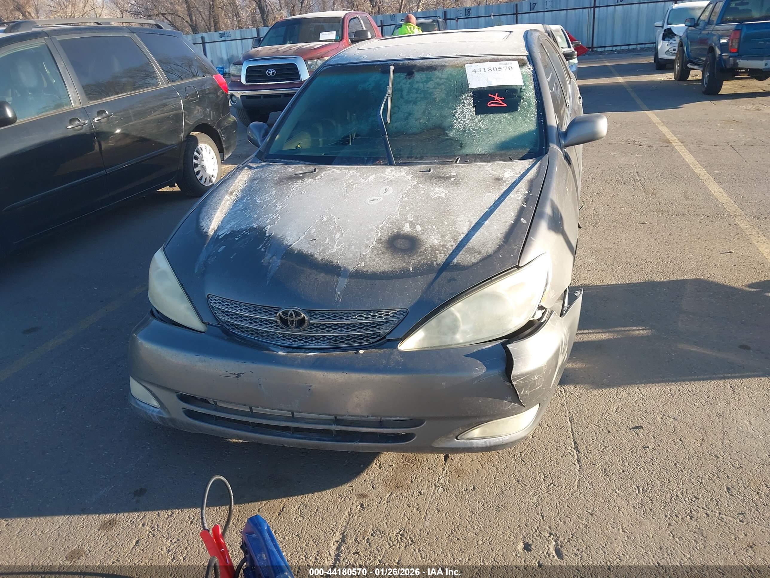 TOYOTA CAMRY image 6