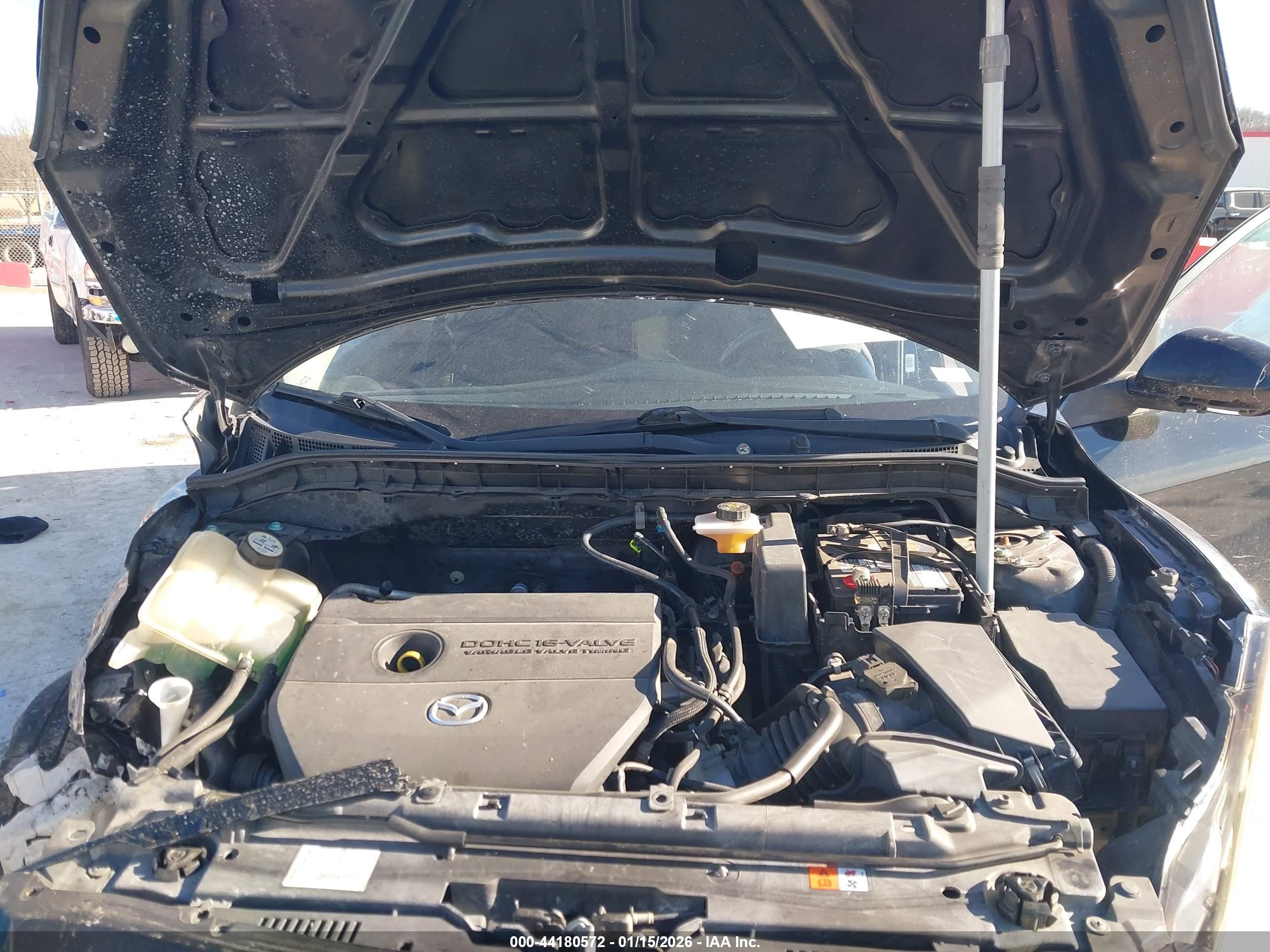MAZDA MAZDA3 image 10