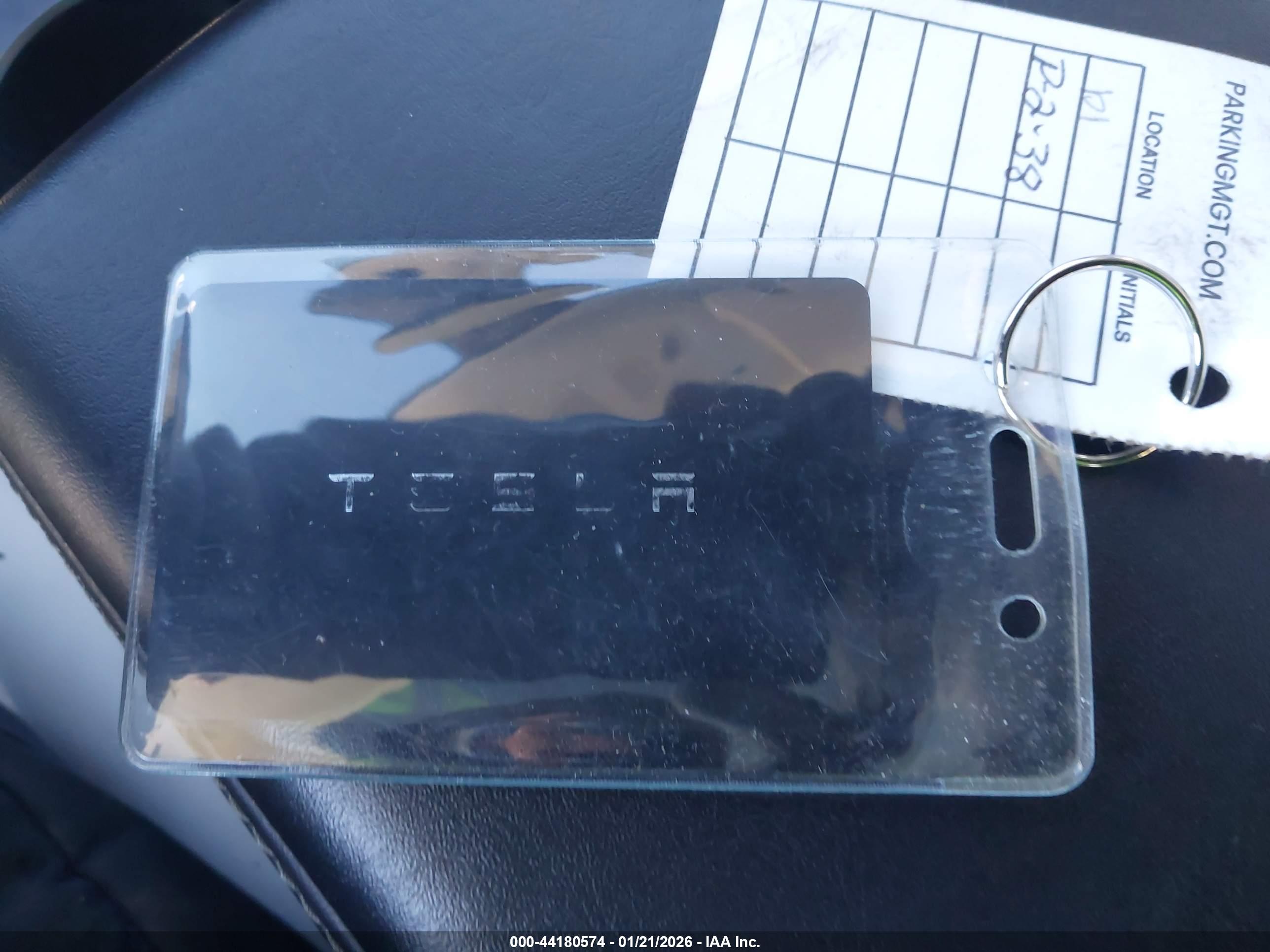 TESLA MODEL image 11