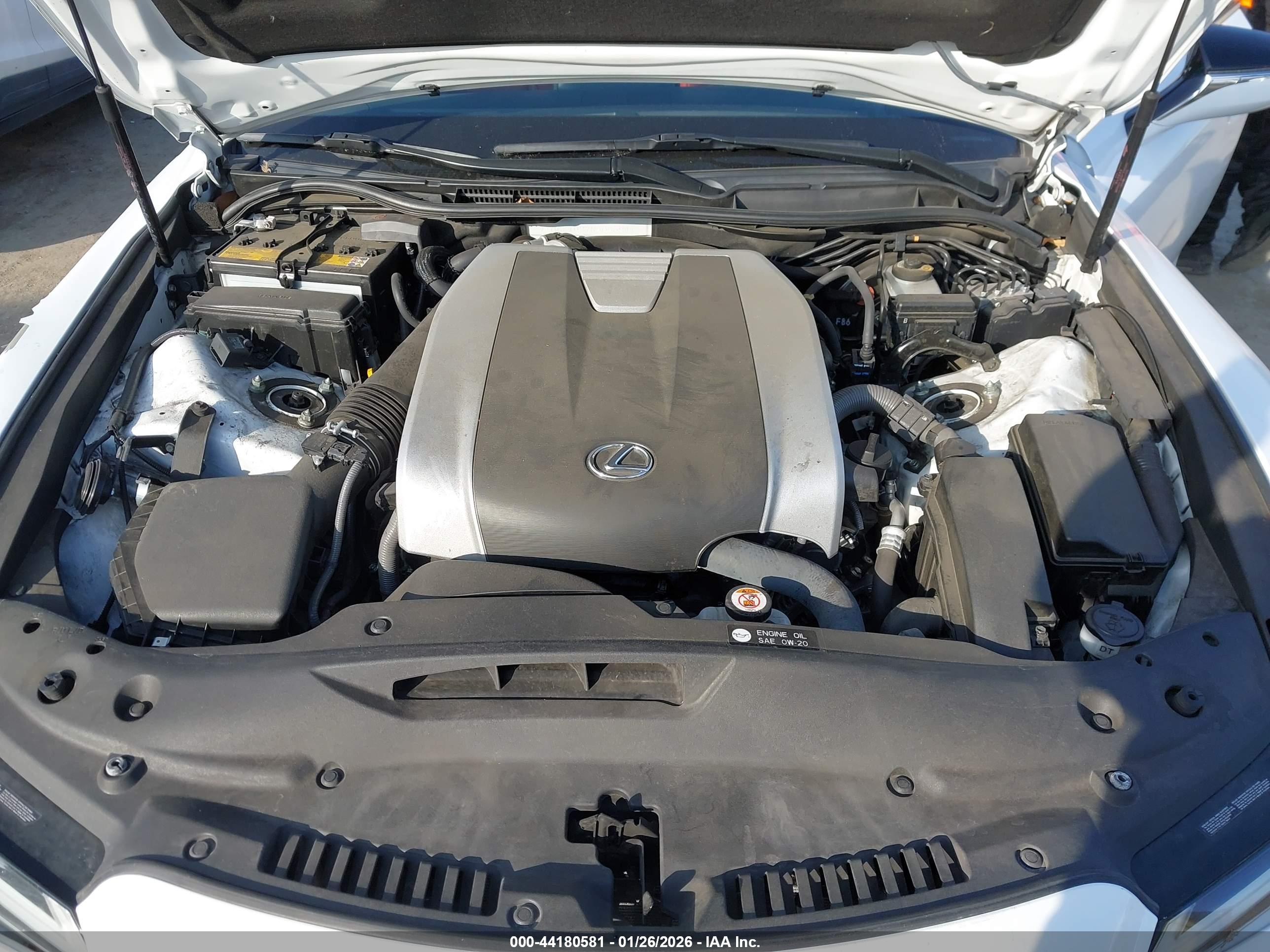 LEXUS IS image 10