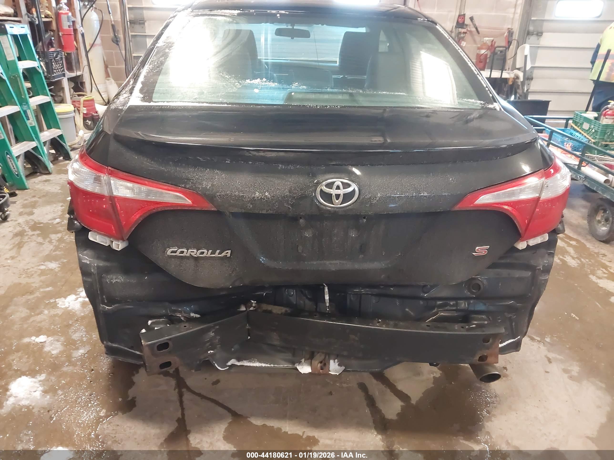 TOYOTA COROLLA image 6