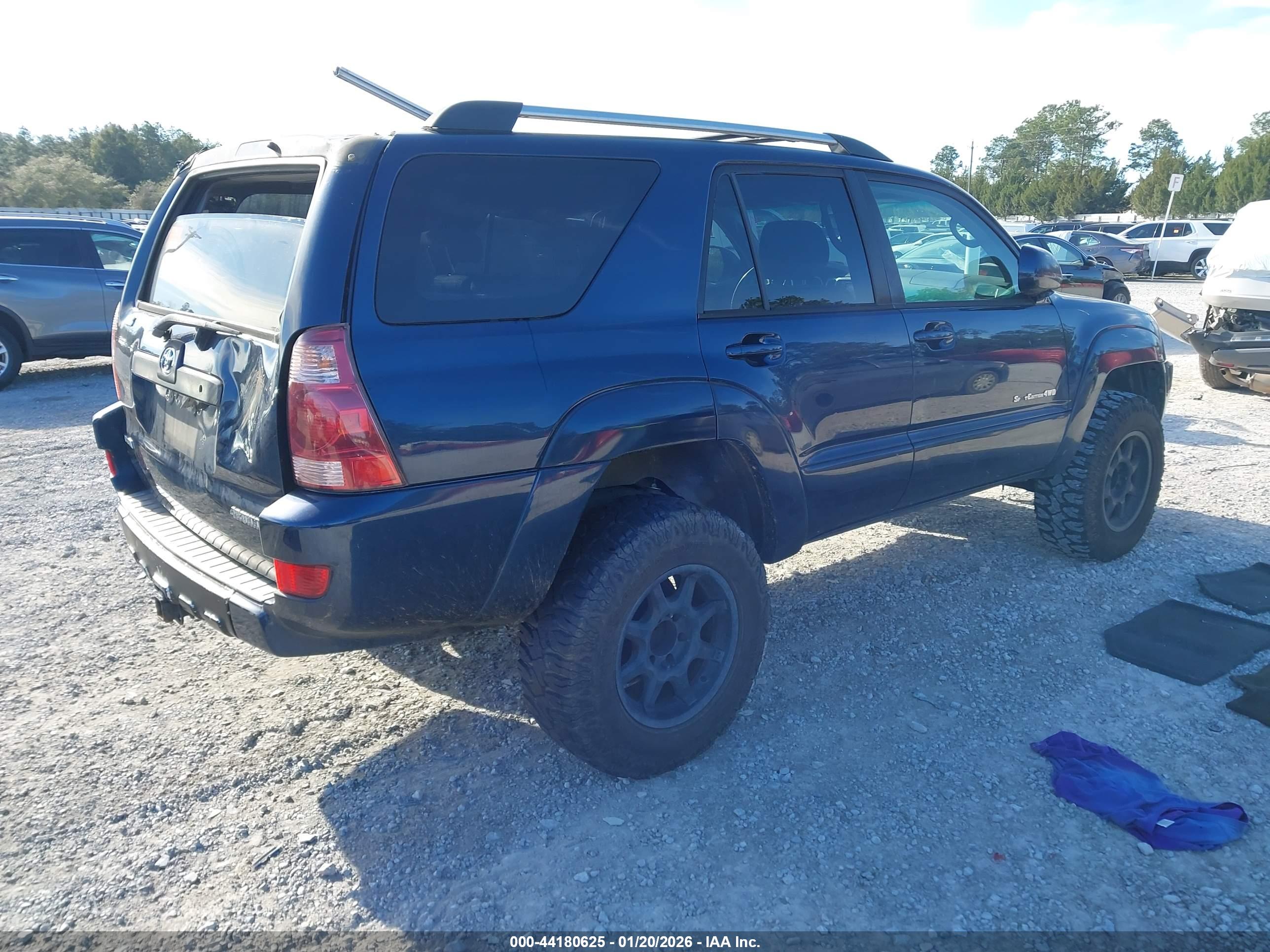 TOYOTA 4RUNNER image 4