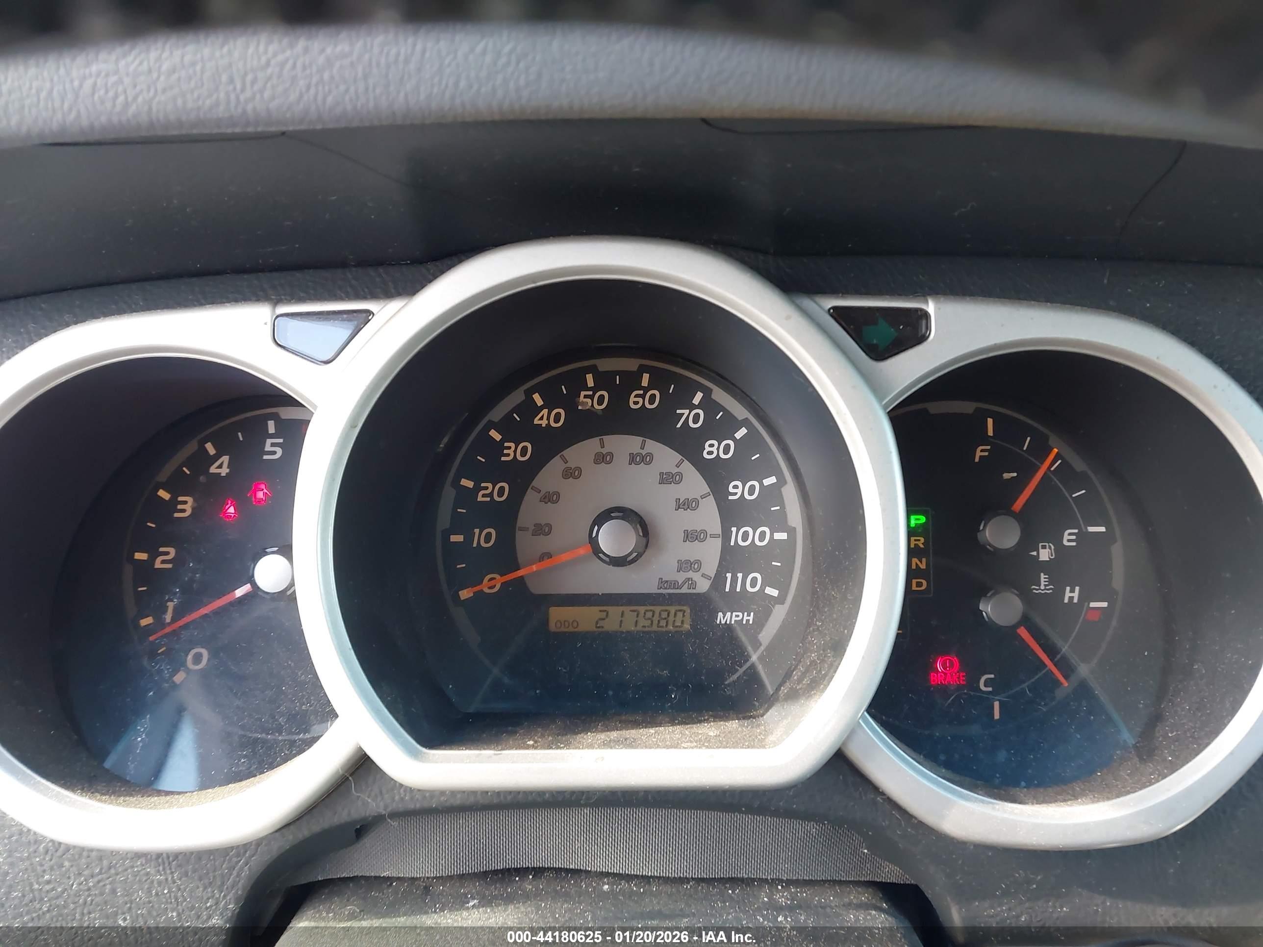 TOYOTA 4RUNNER image 7