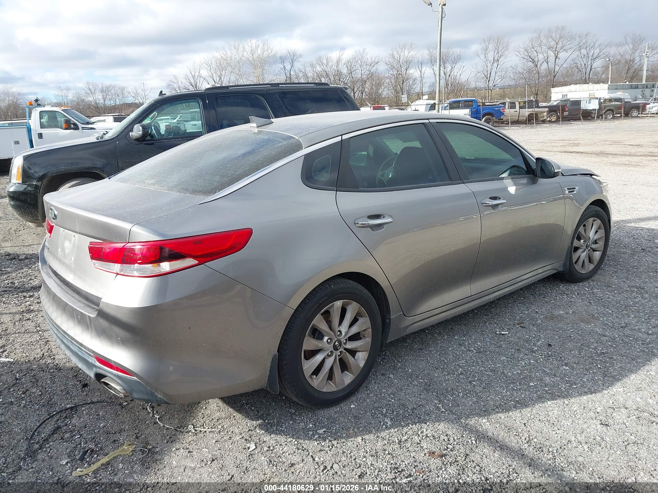 KIA OPTIMA image 4
