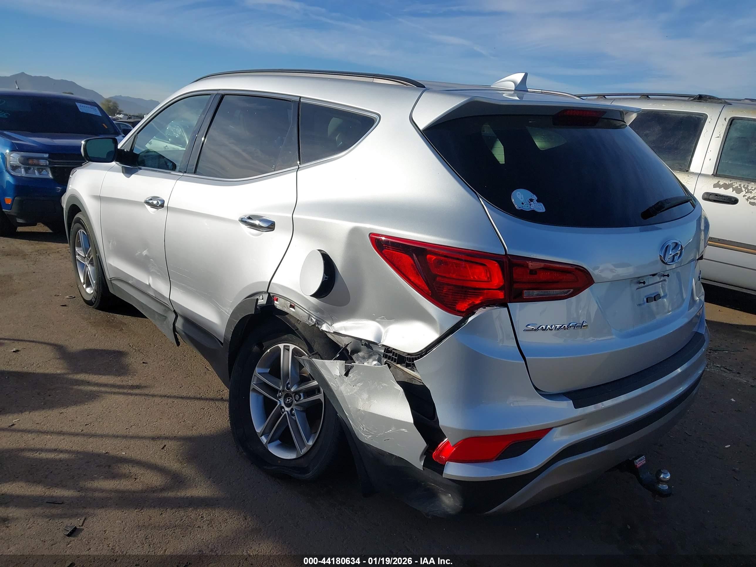 HYUNDAI SANTA image 3