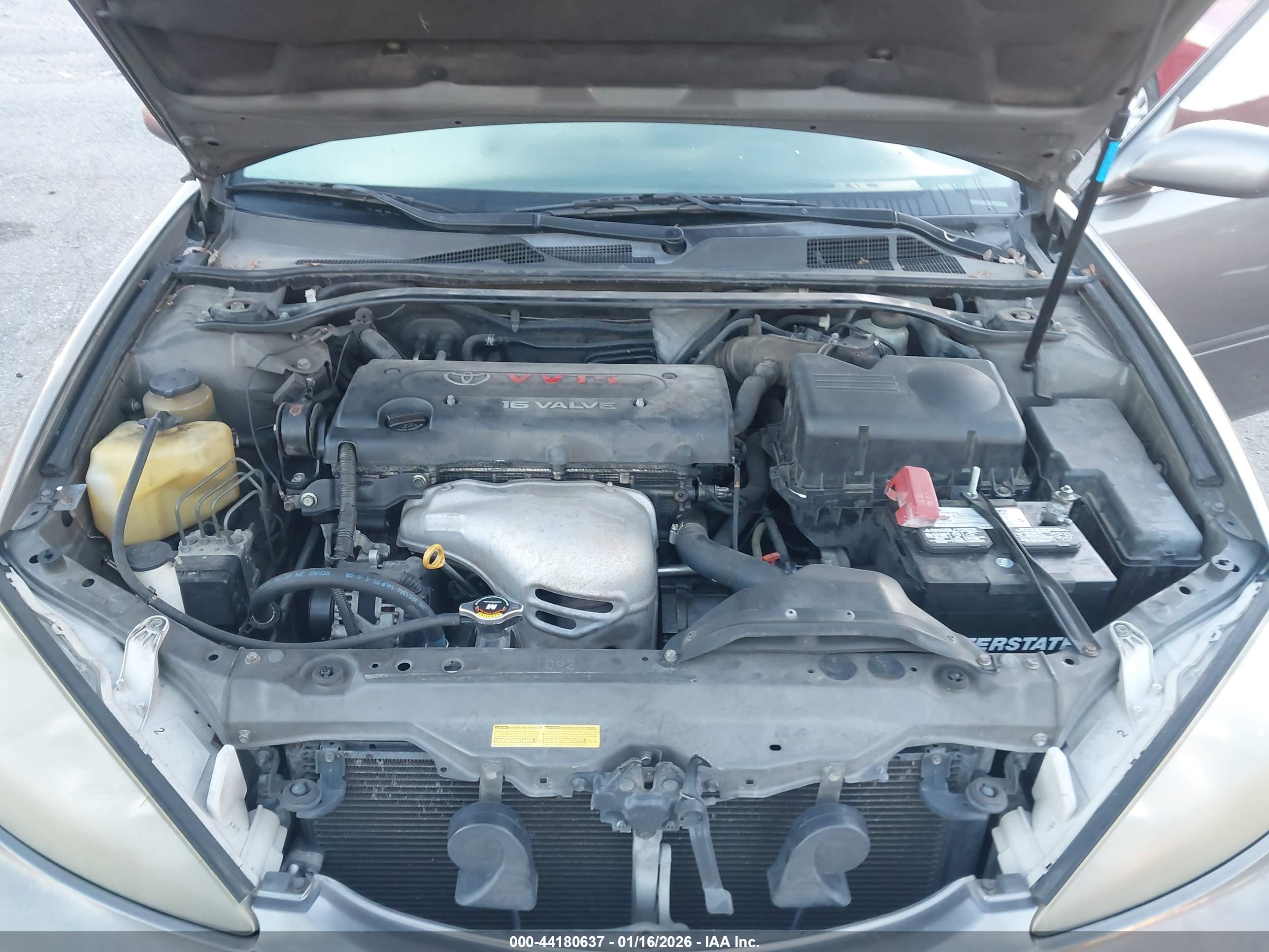 TOYOTA CAMRY image 10