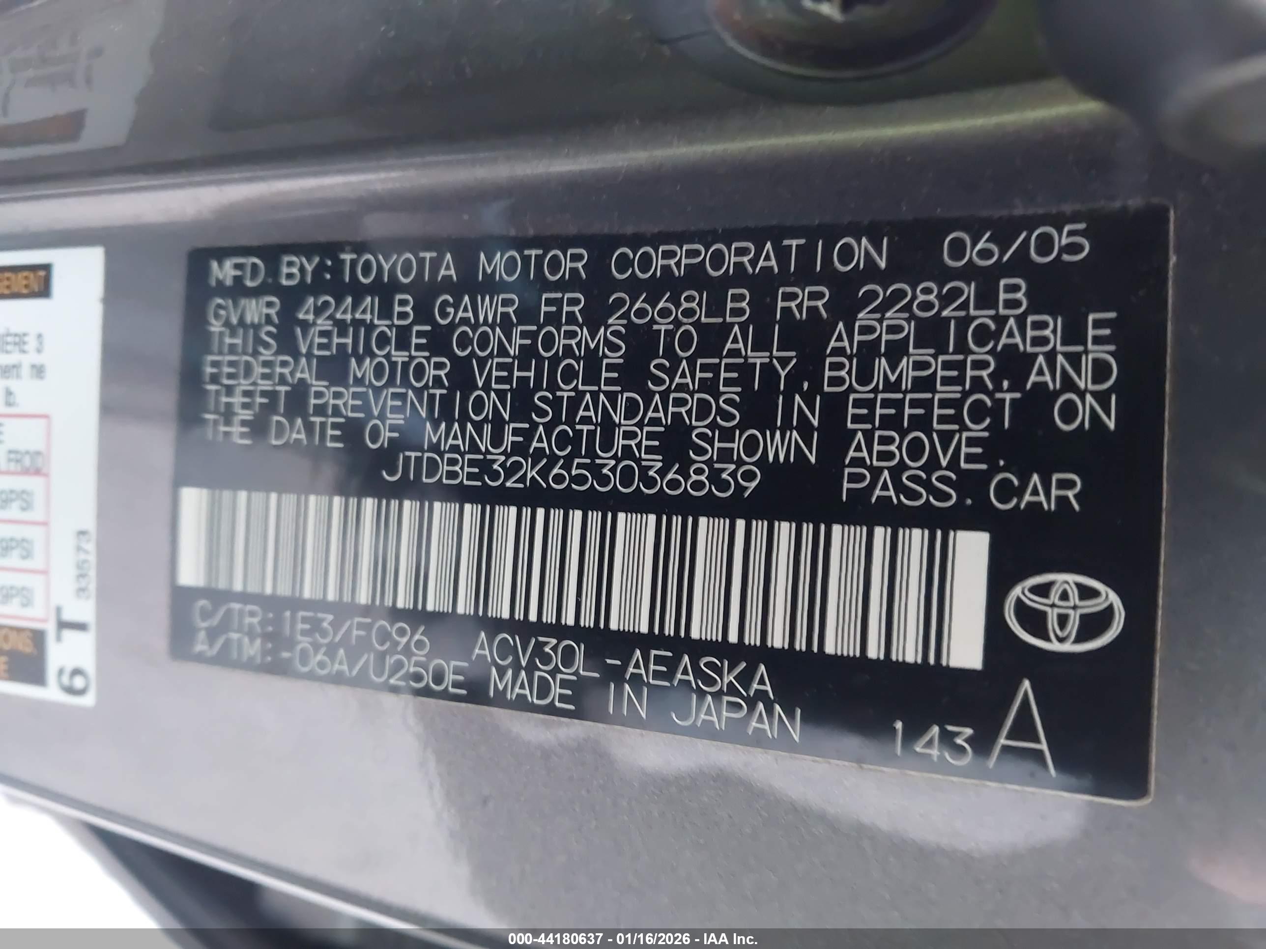 TOYOTA CAMRY image 9