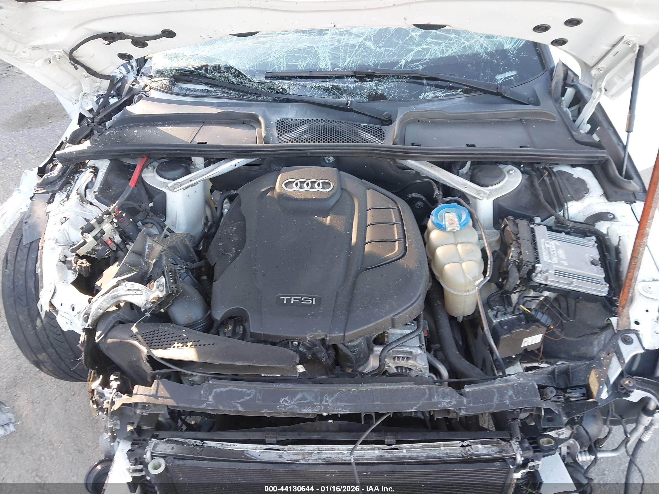 AUDI A4 image 10