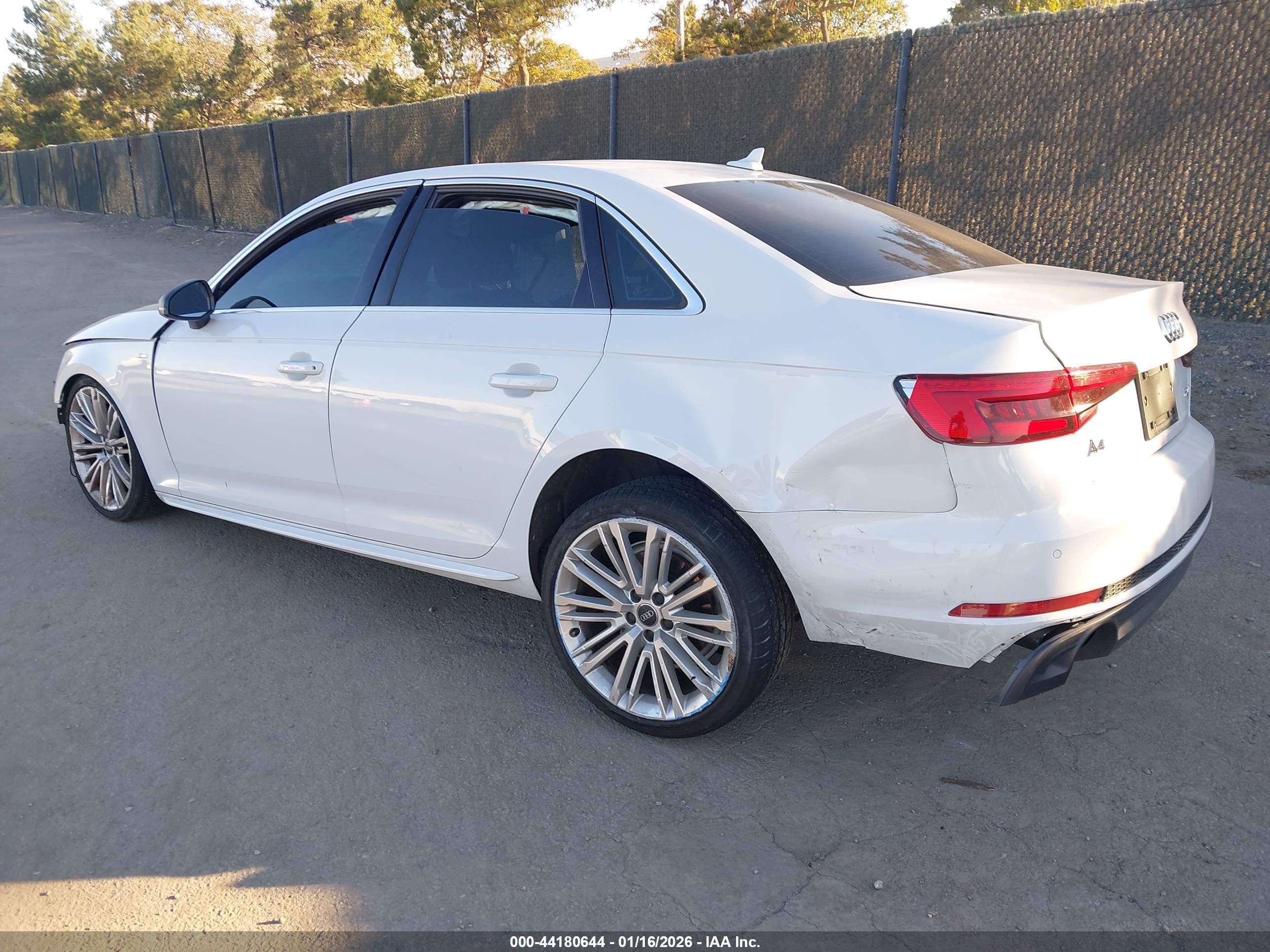 AUDI A4 image 3