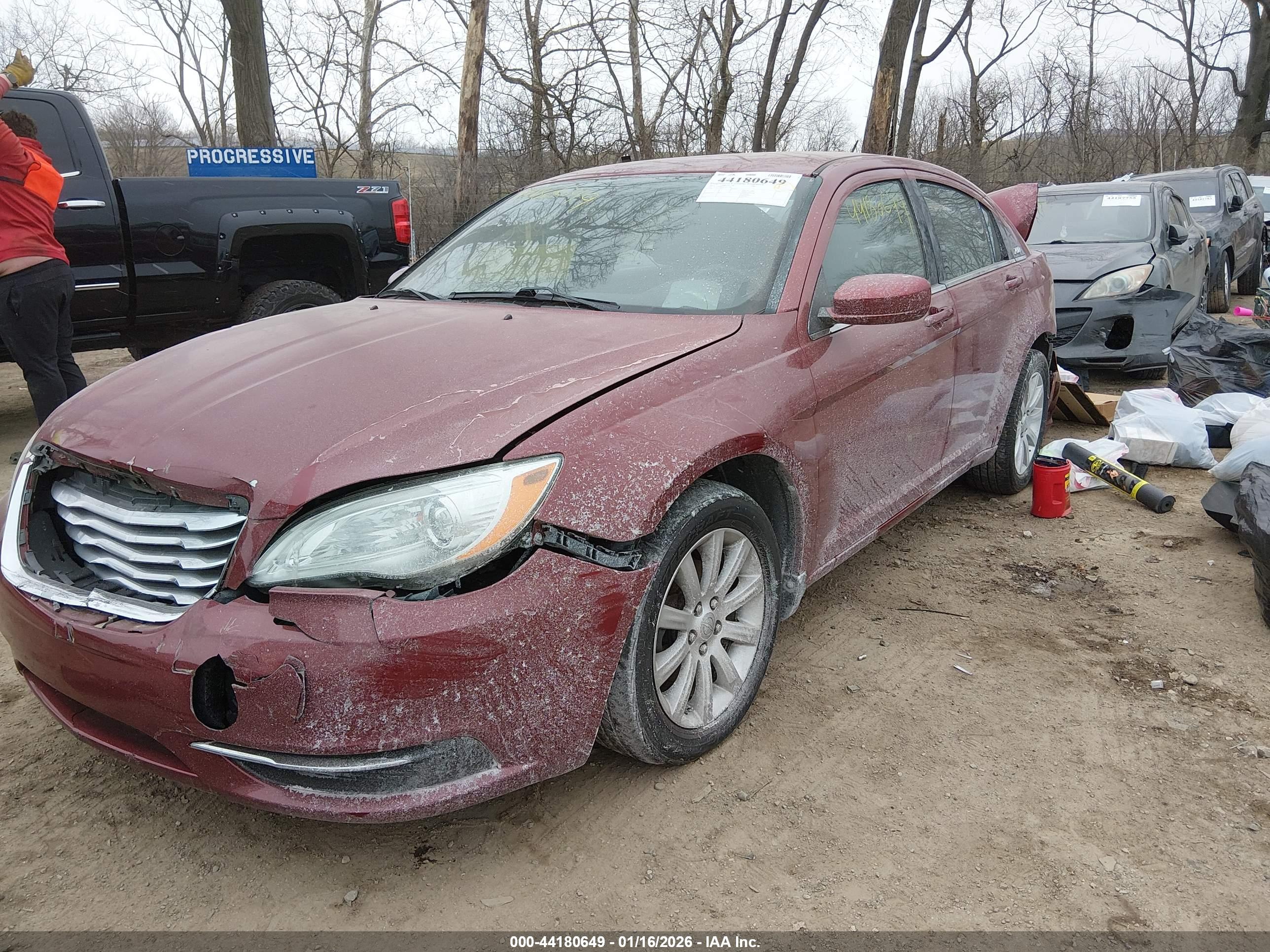 CHRYSLER 200 image 2