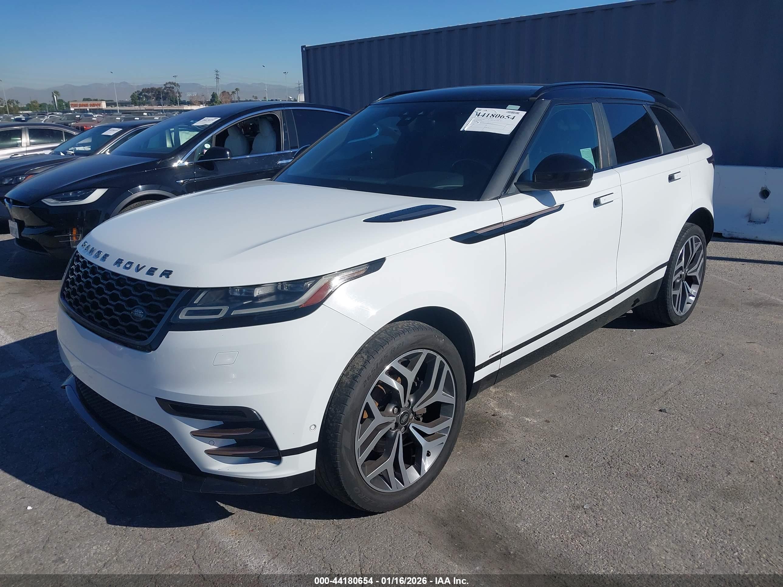 LAND ROVER image 2