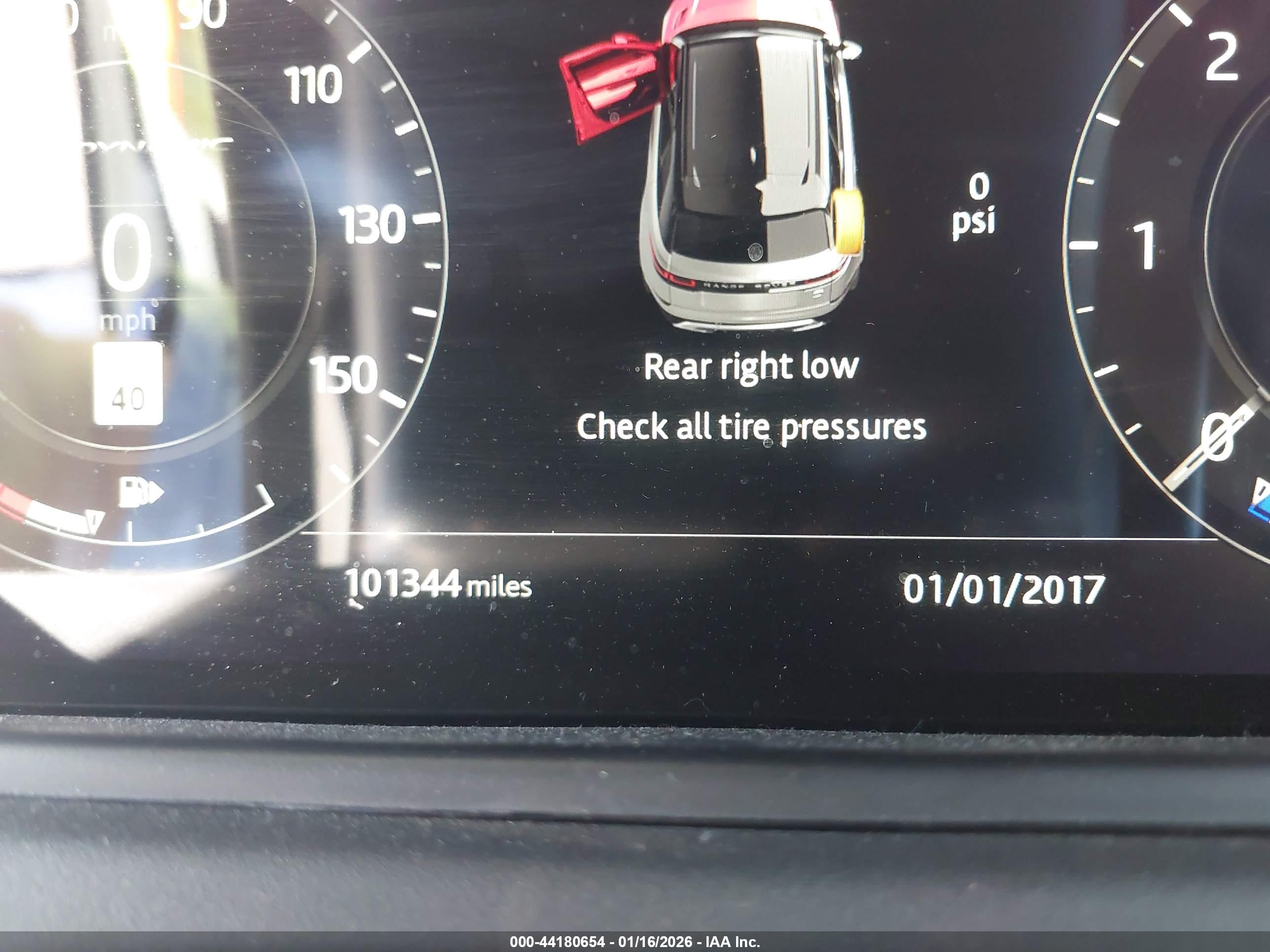 LAND ROVER image 7