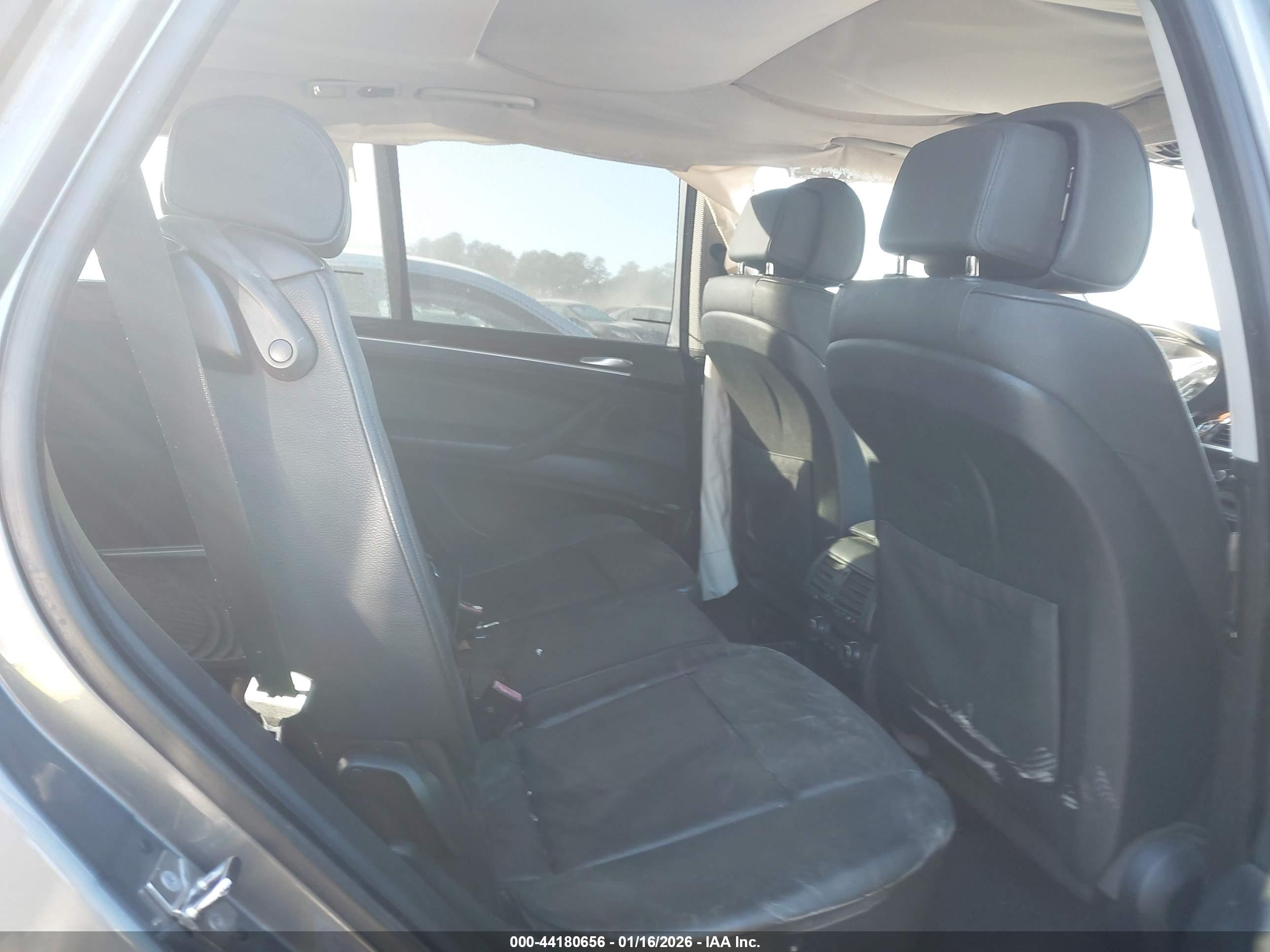 BMW X5 image 8