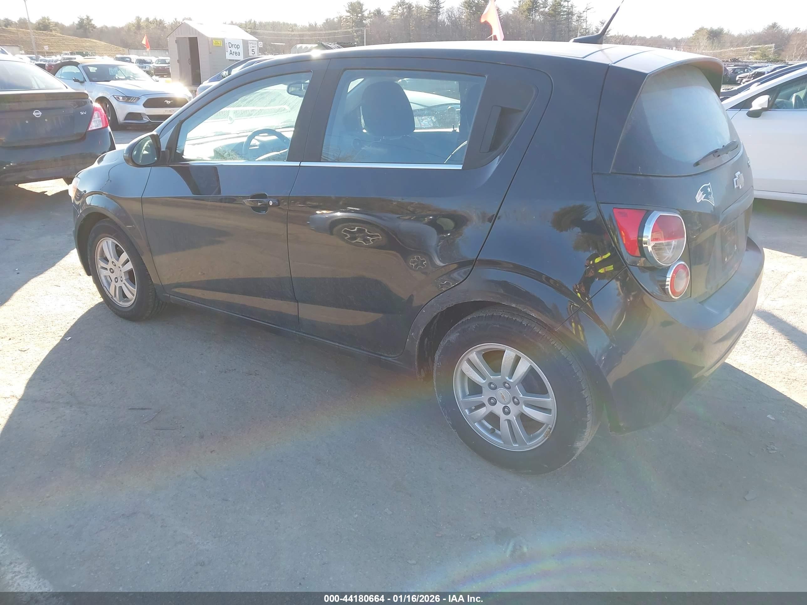 CHEVROLET SONIC image 3