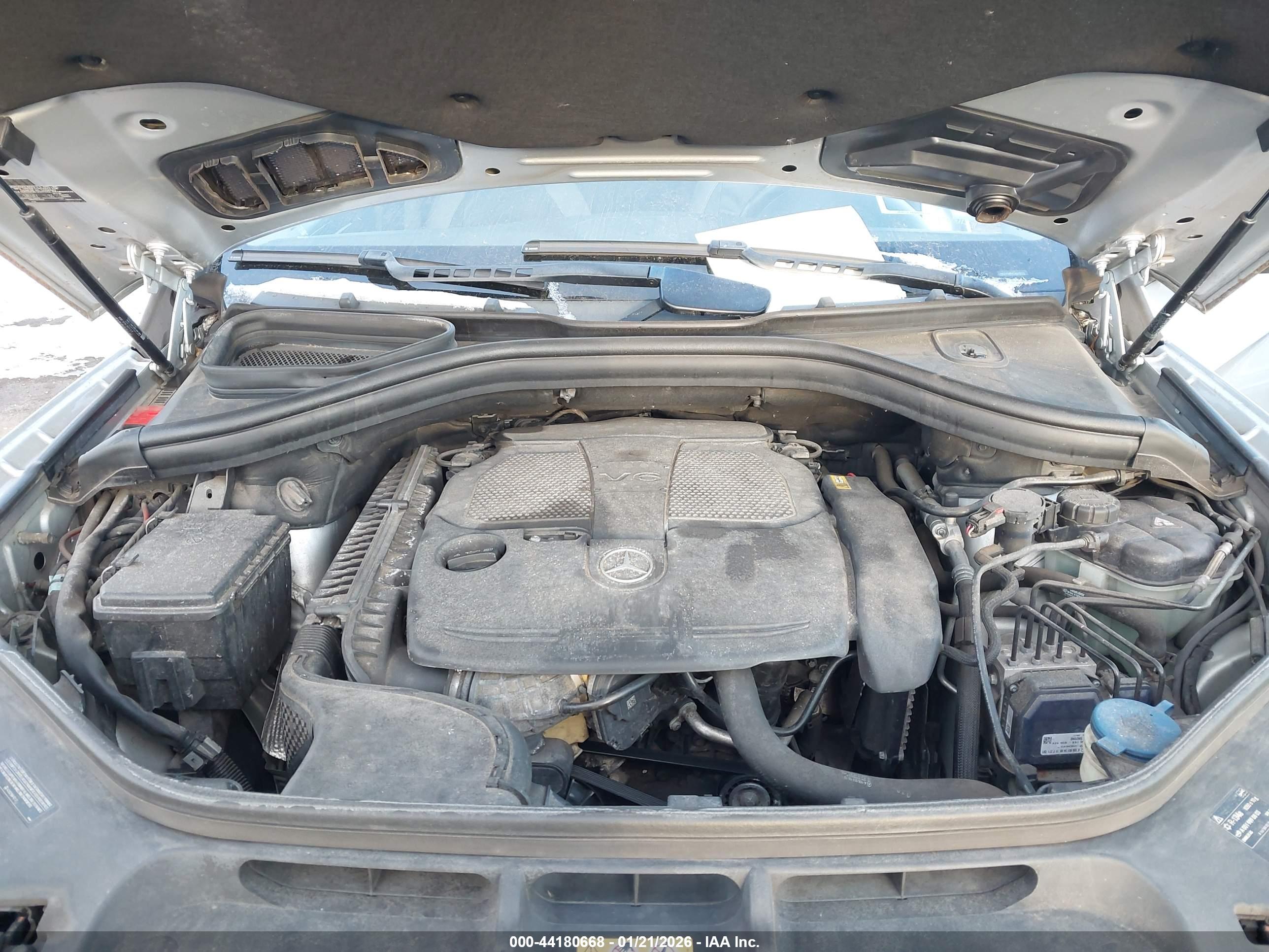 MERCEDES-BENZ ML image 10