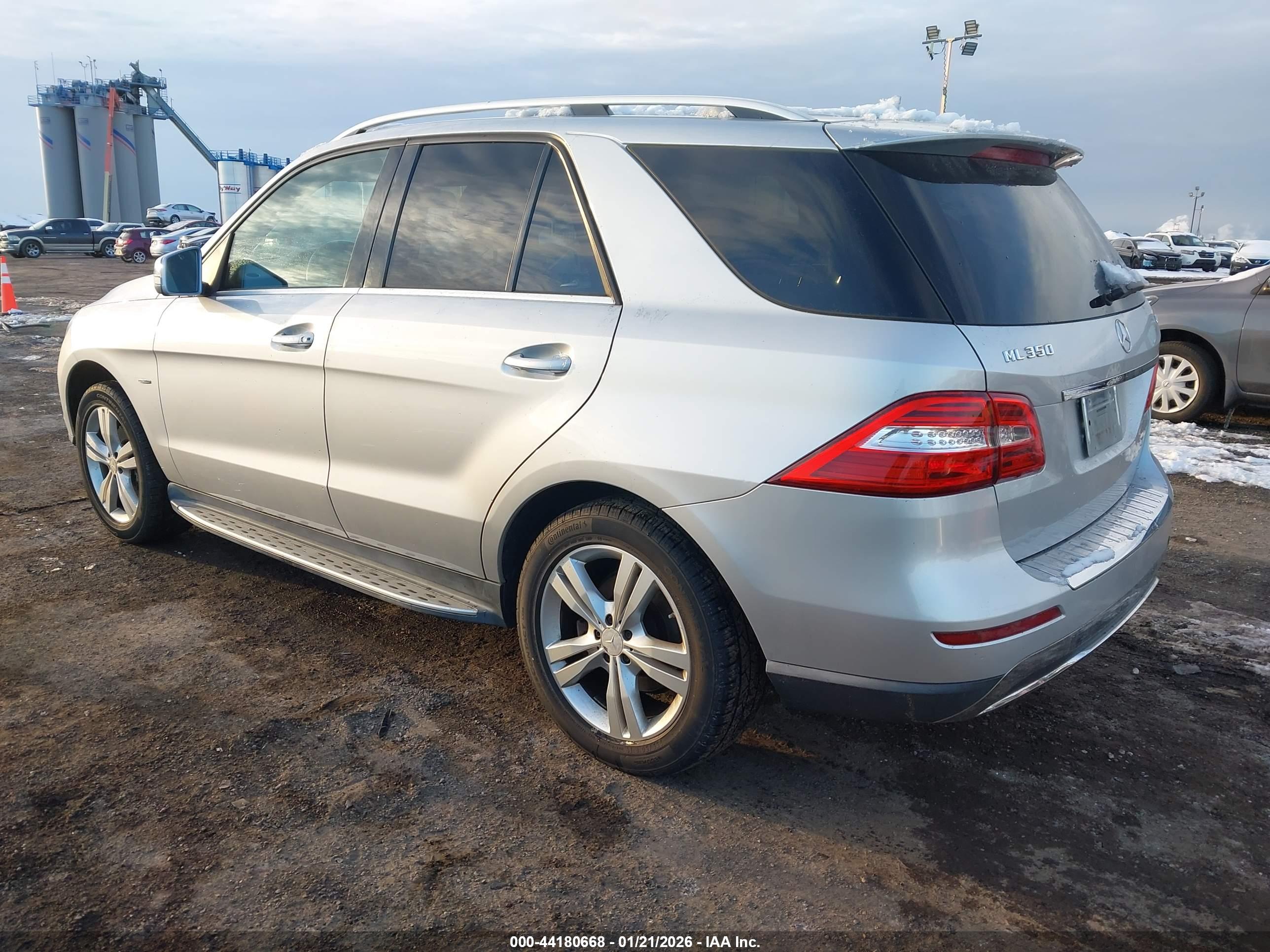 MERCEDES-BENZ ML image 3