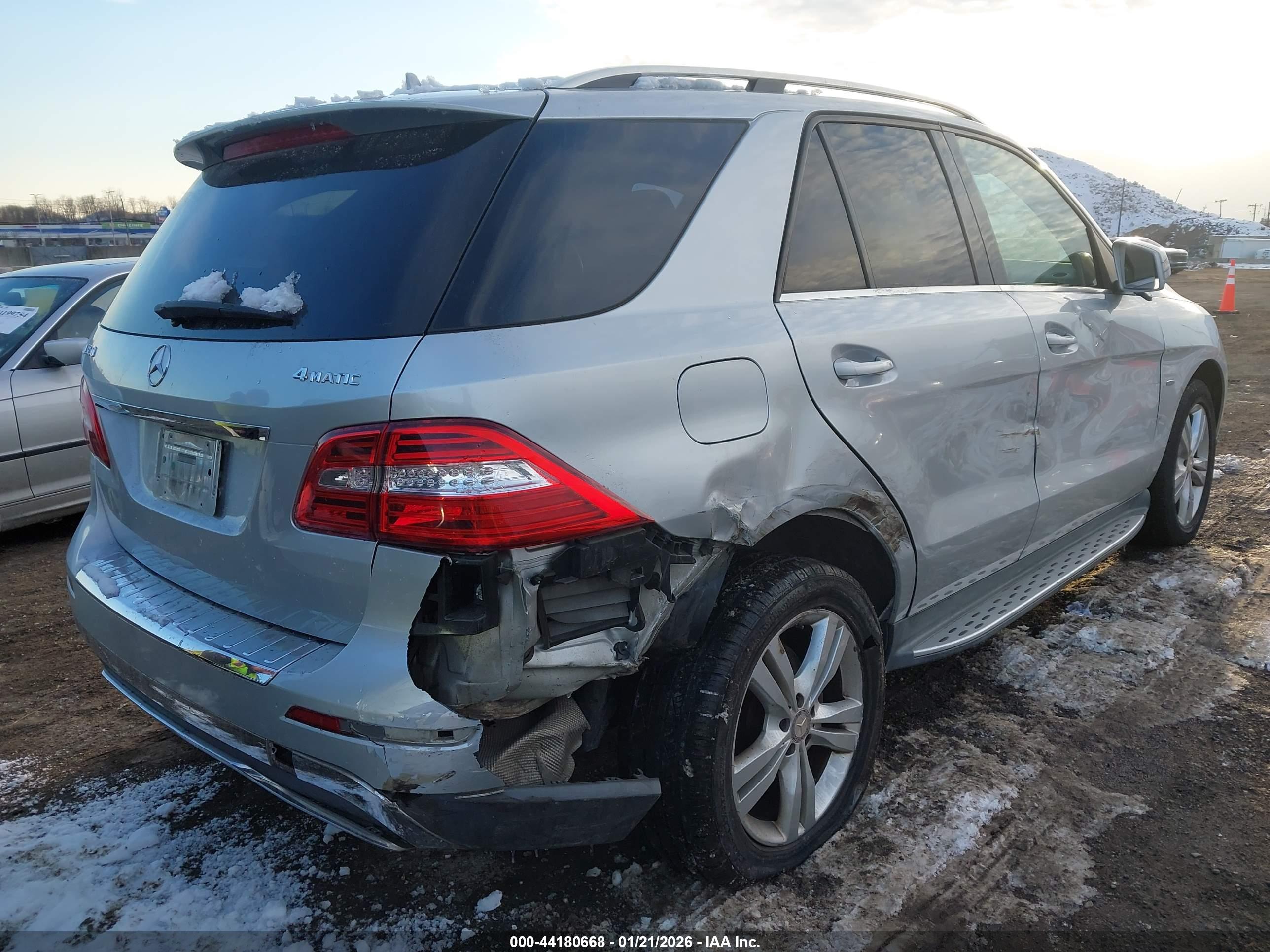 MERCEDES-BENZ ML image 6
