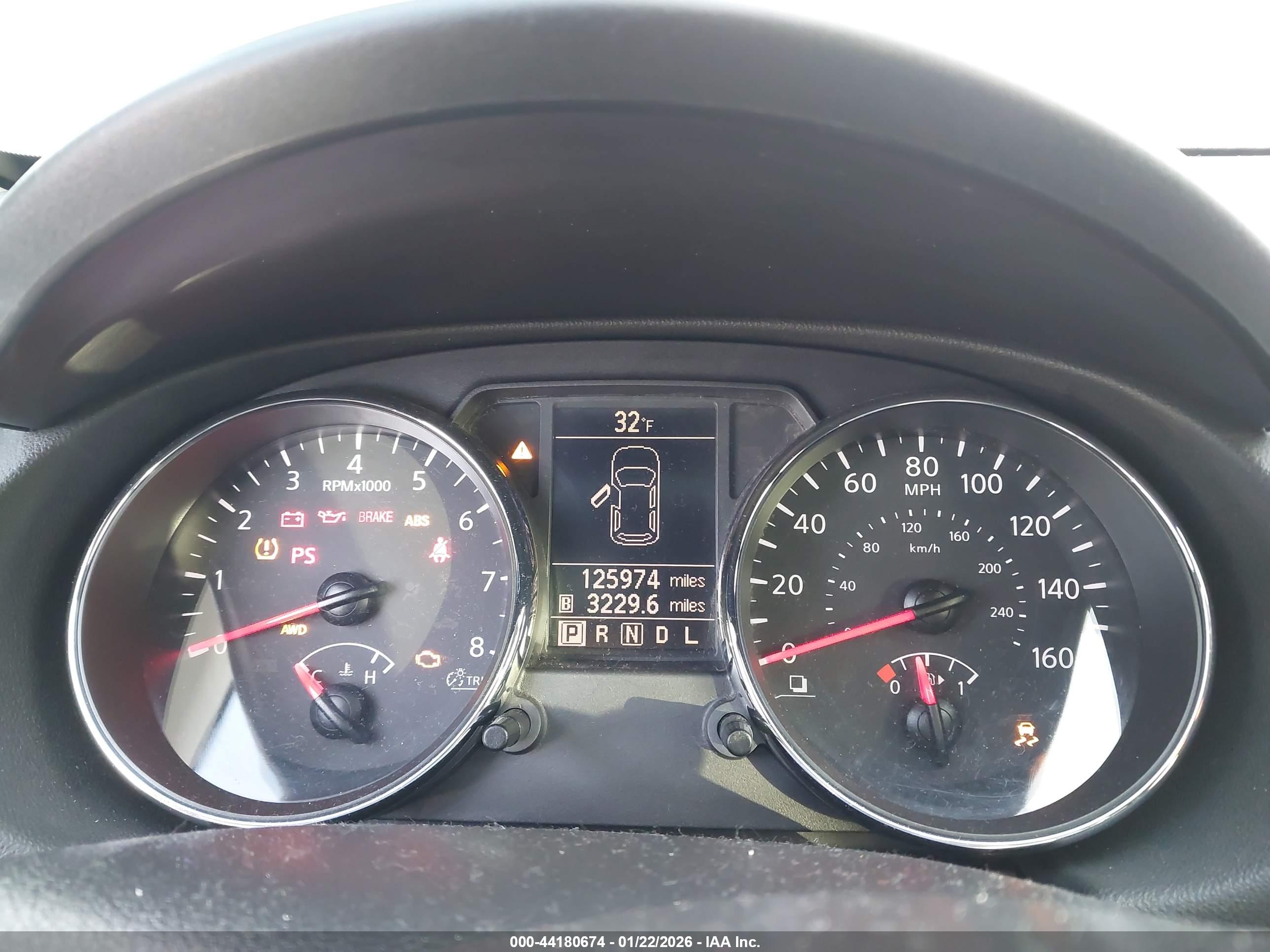 NISSAN ROGUE image 7
