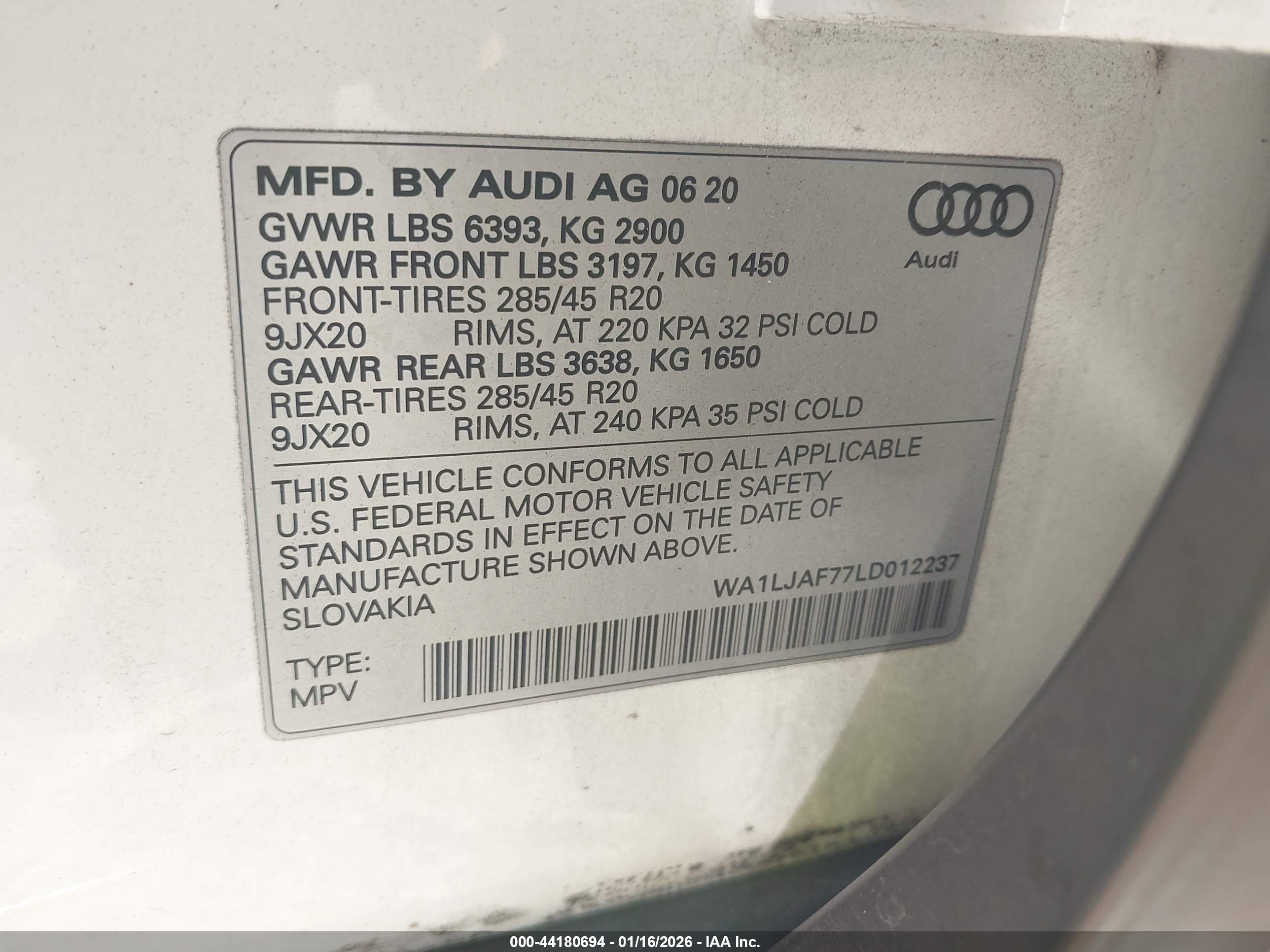 AUDI Q7 image 9