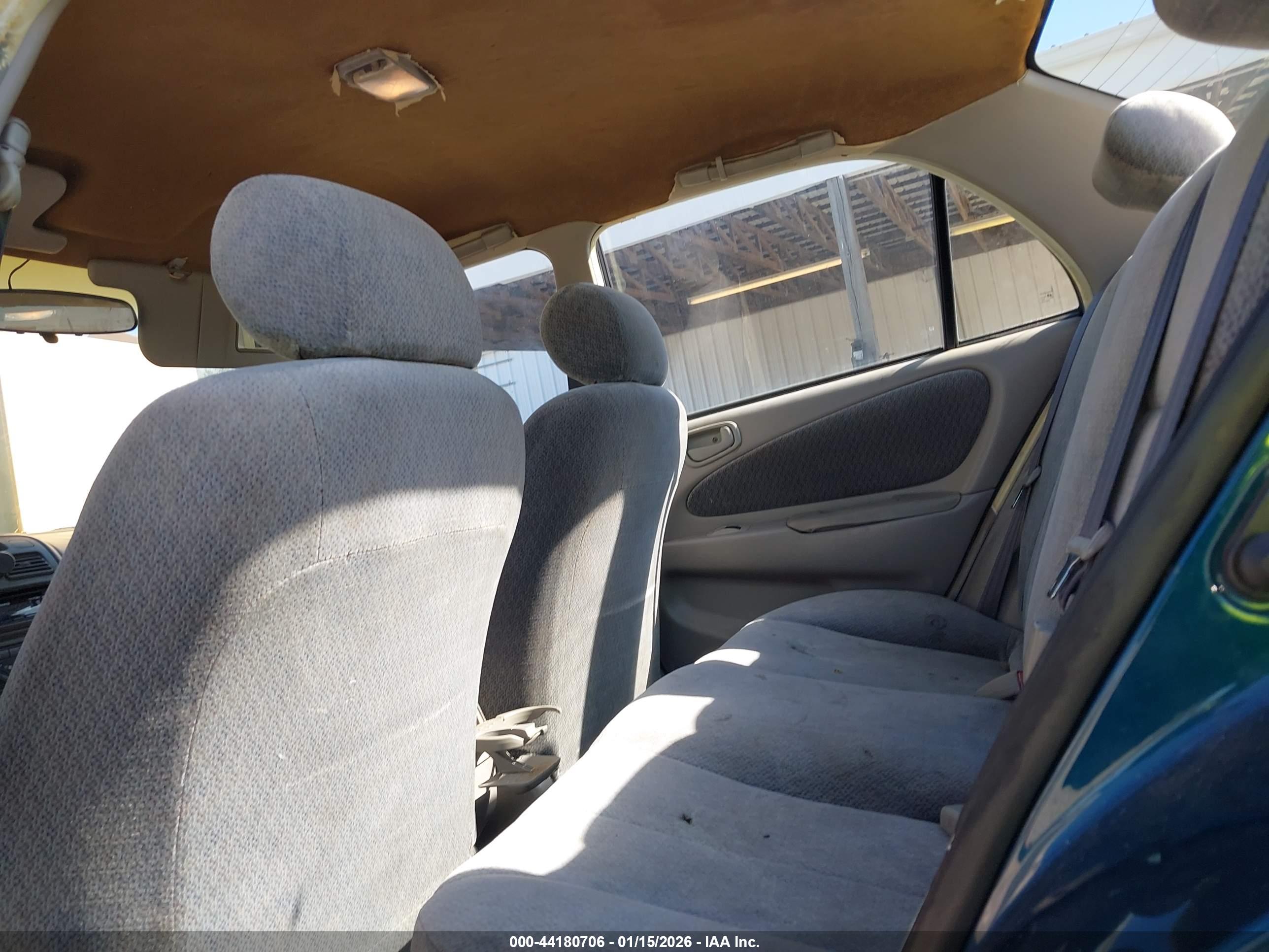 TOYOTA COROLLA image 8