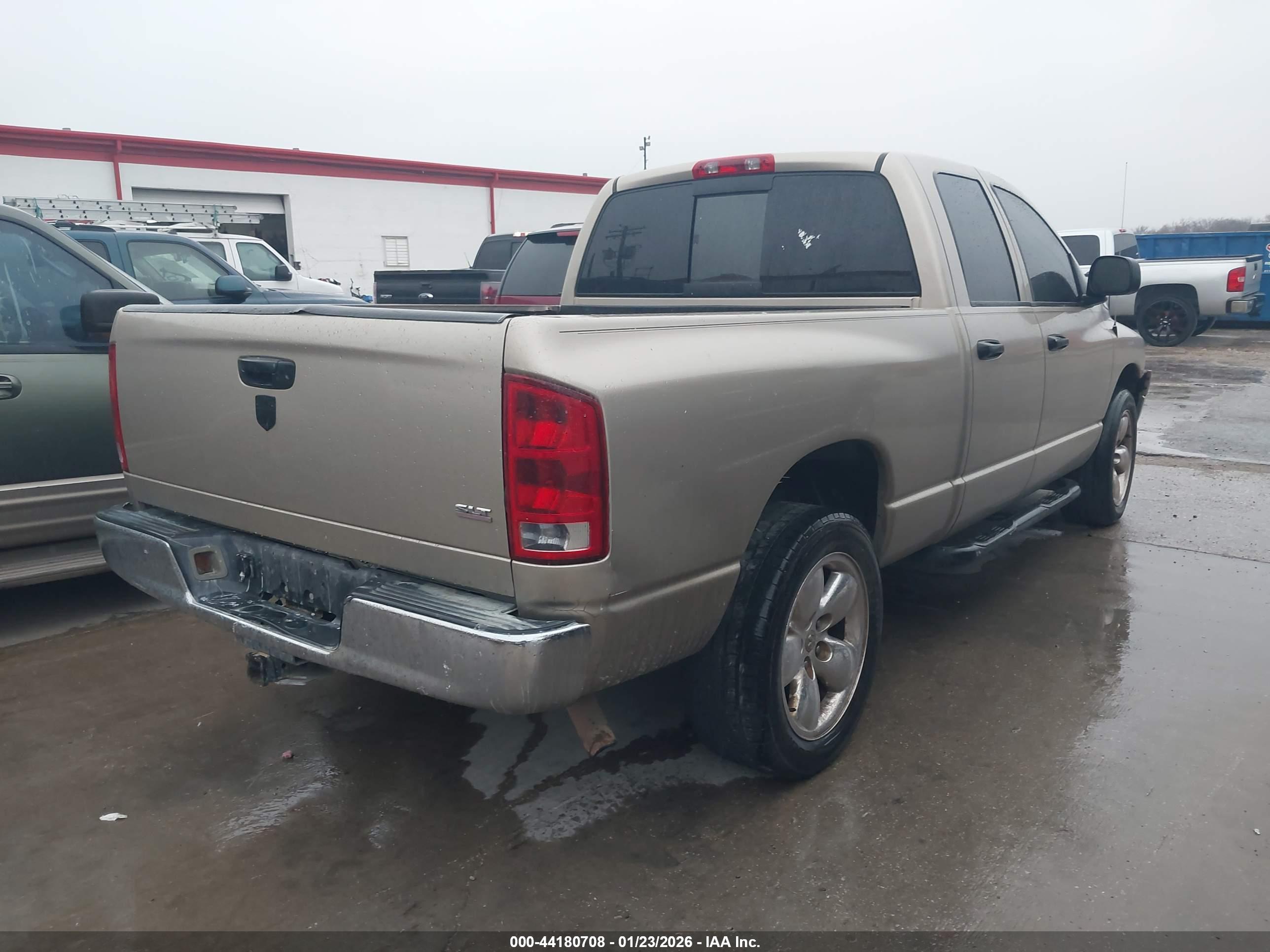 DODGE RAM image 4