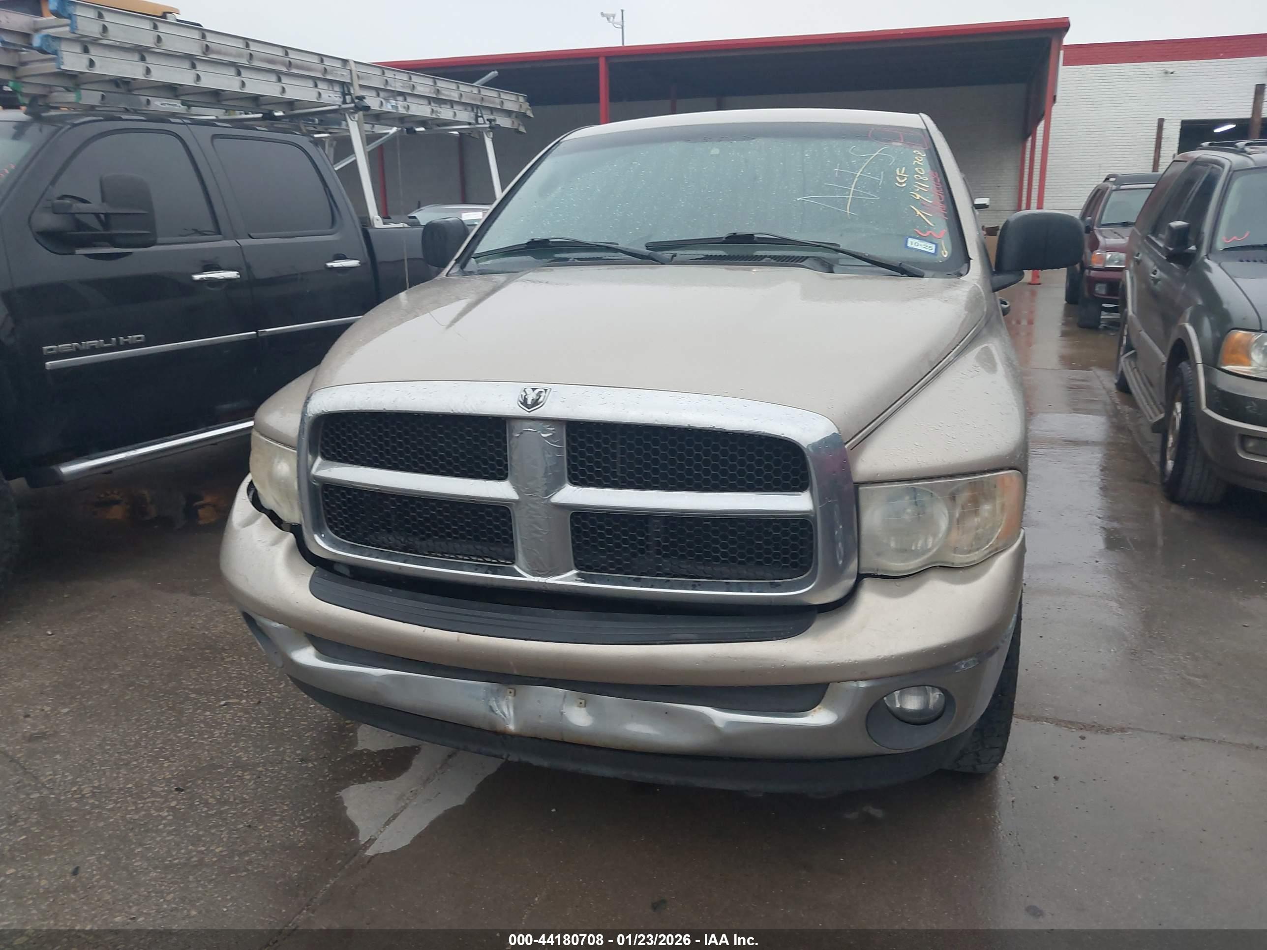 DODGE RAM image 6
