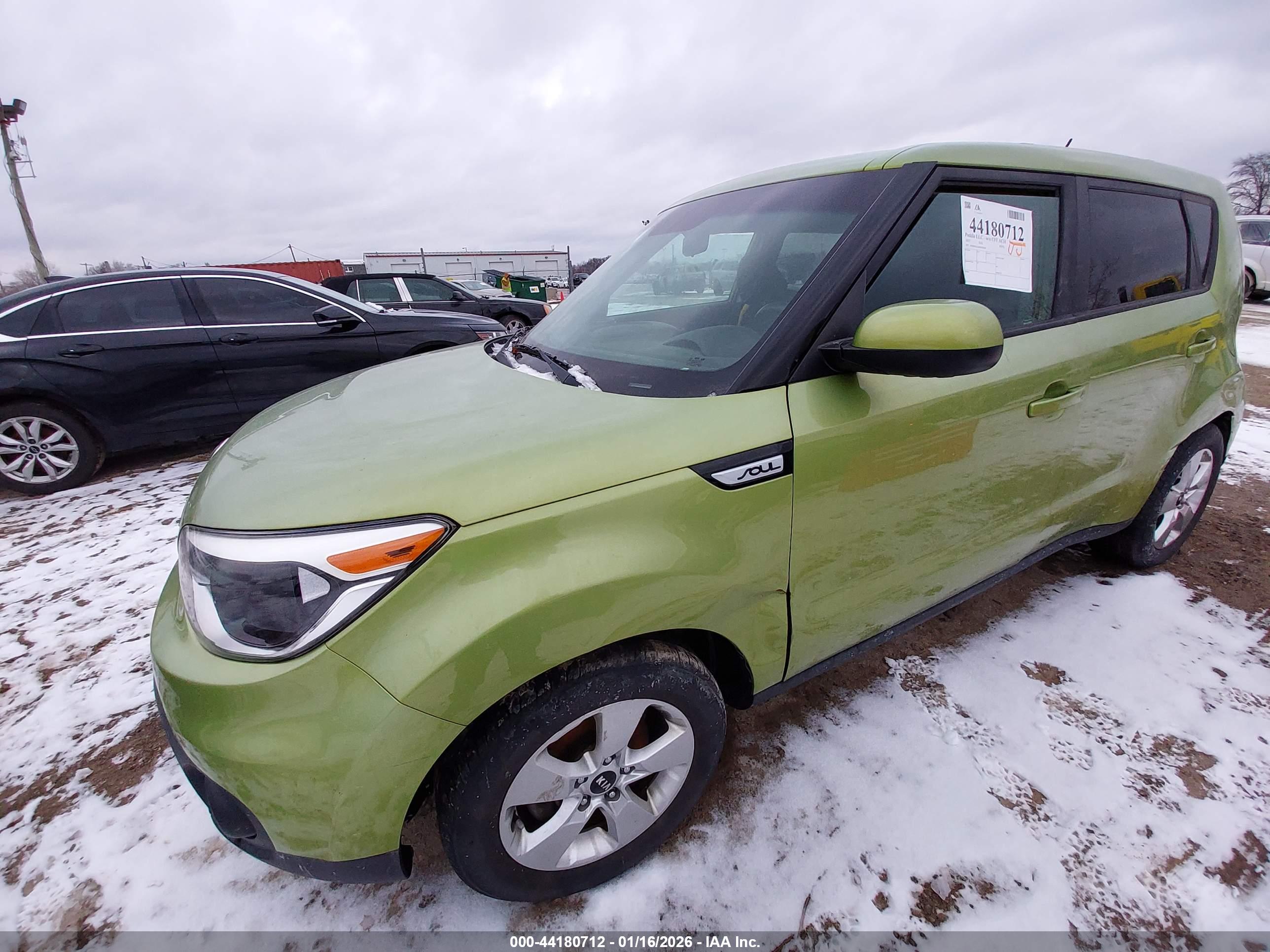 KIA SOUL image 2