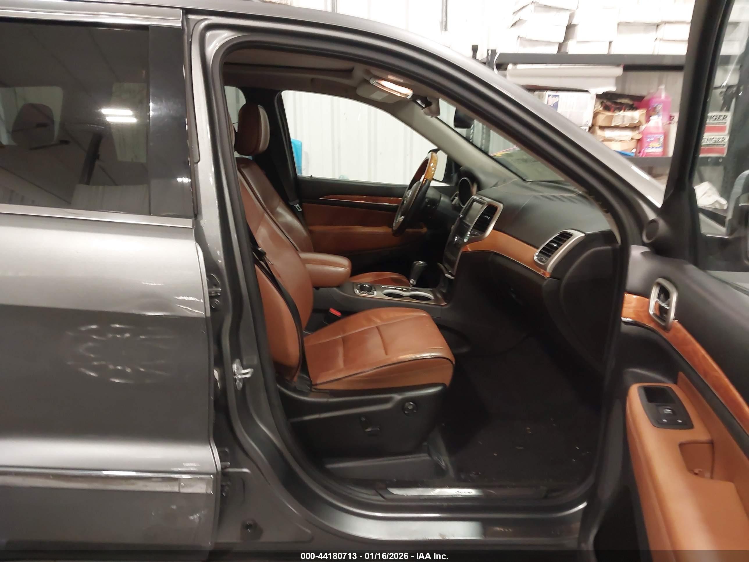 JEEP GRAND image 5