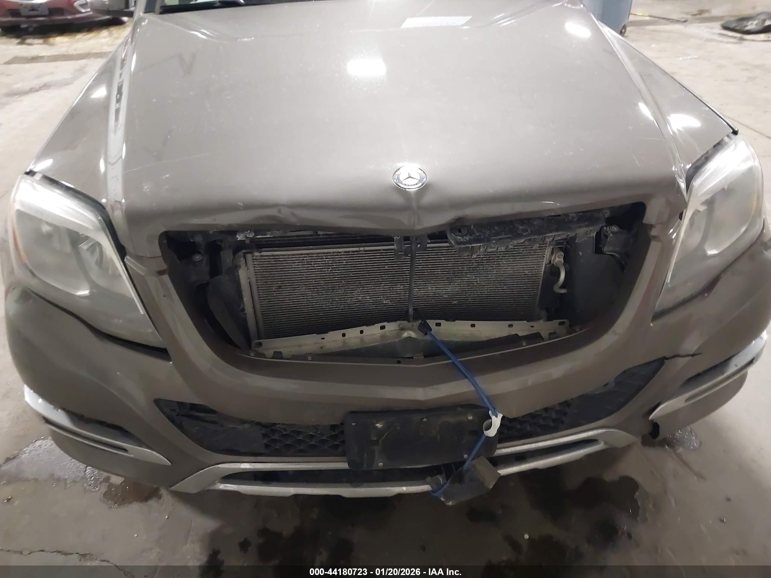 MERCEDES-BENZ GLK image 6