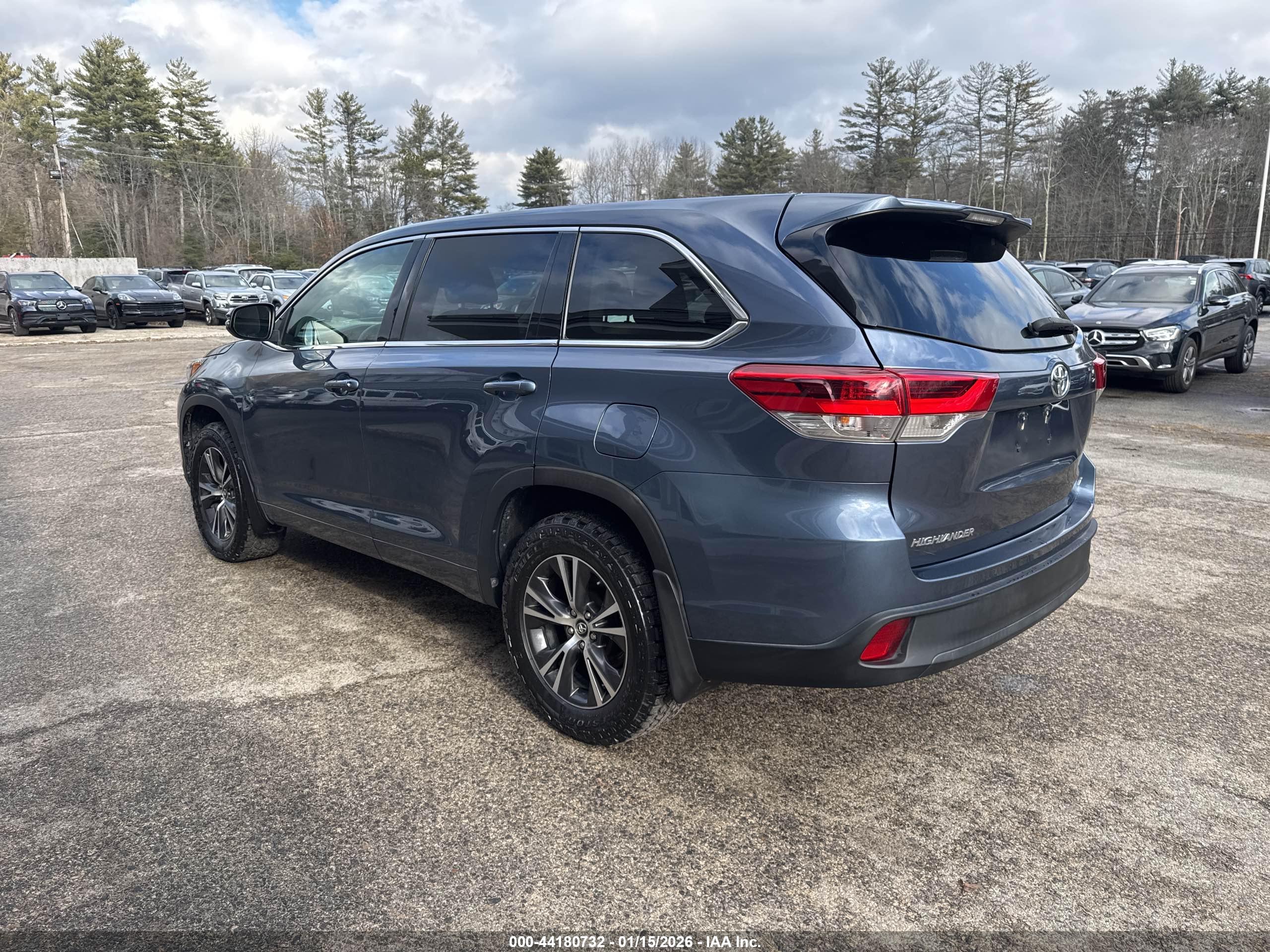 TOYOTA HIGHLANDER image 3