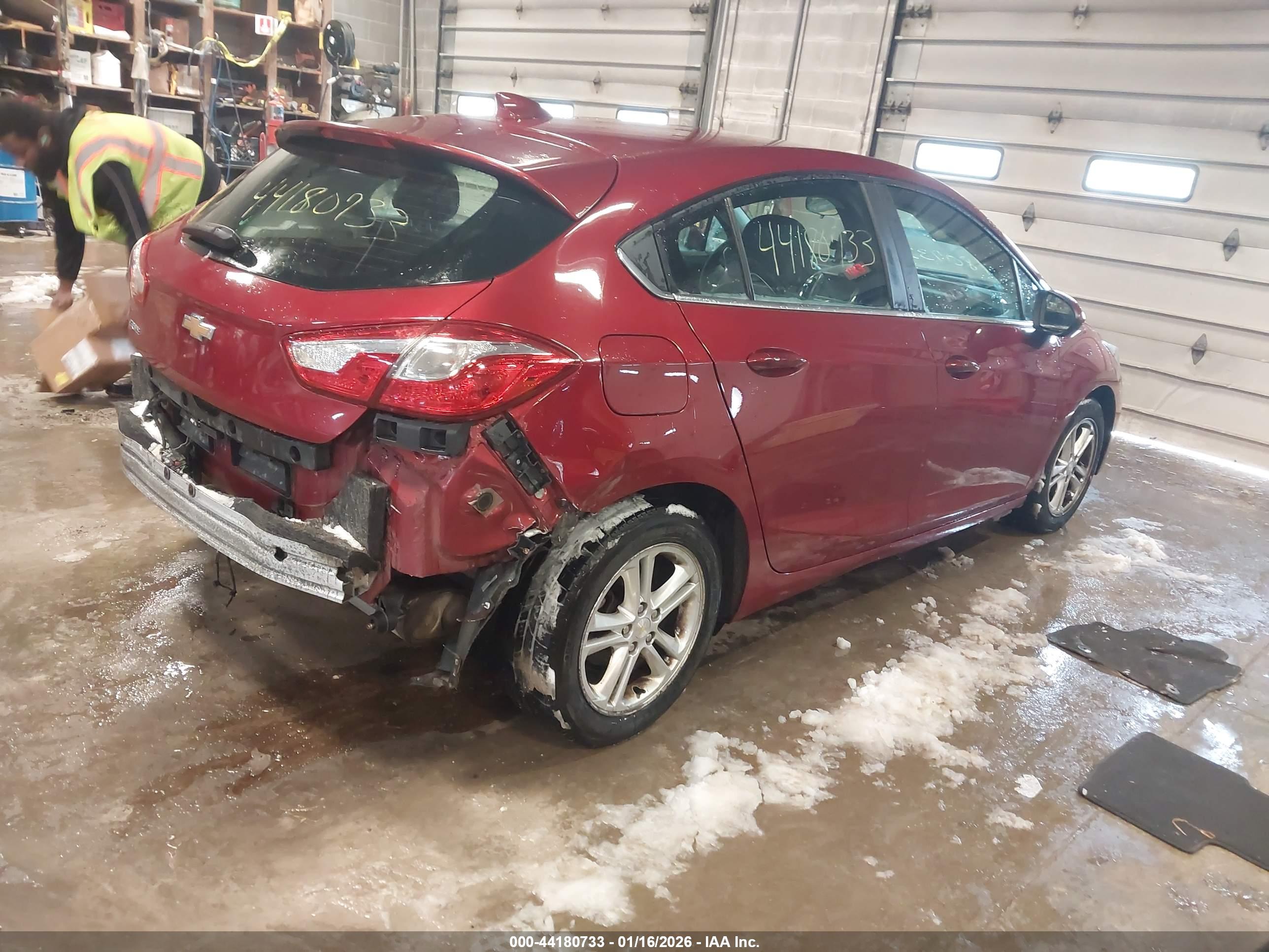 CHEVROLET CRUZE image 4