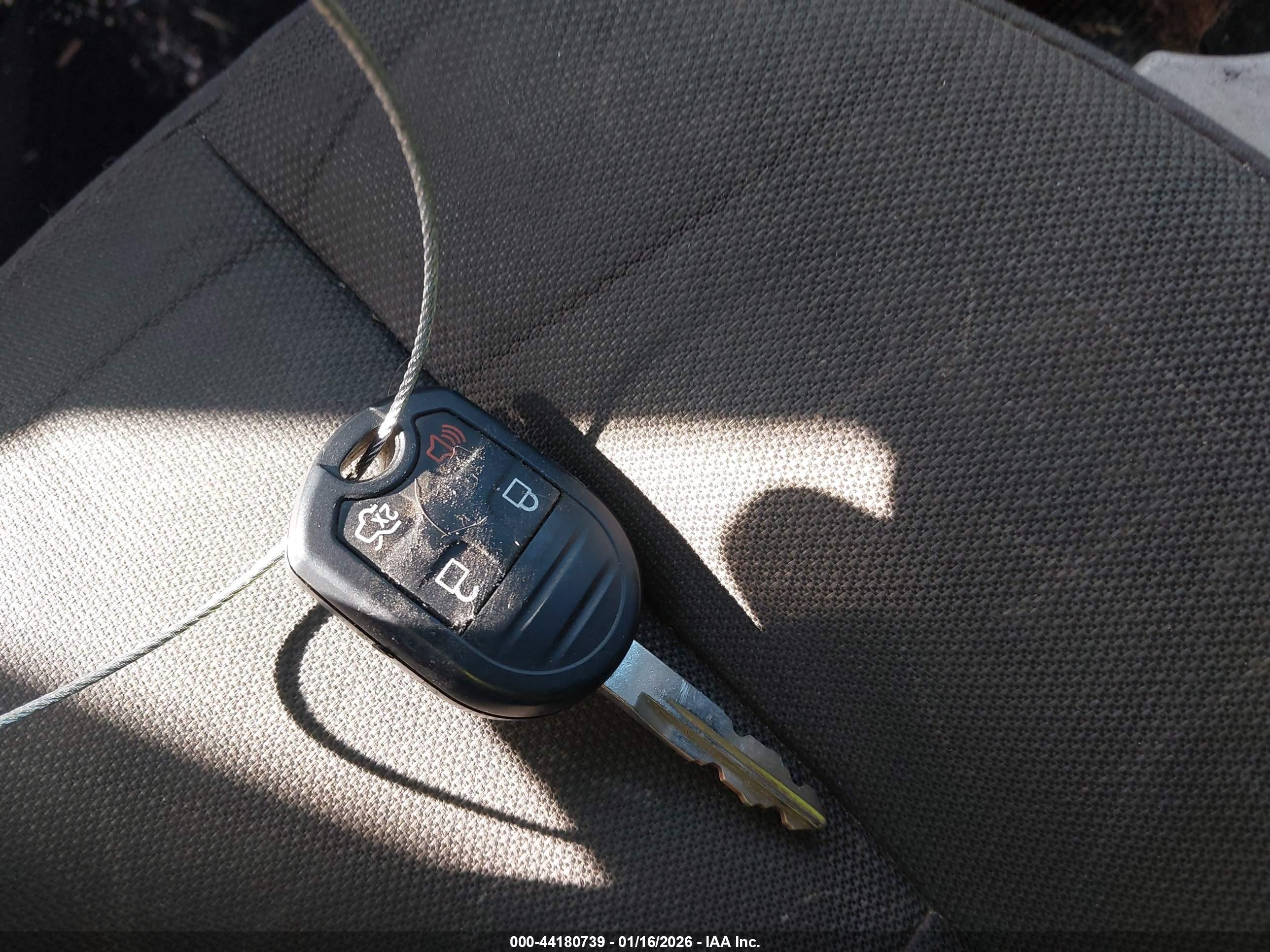 FORD ESCAPE image 11