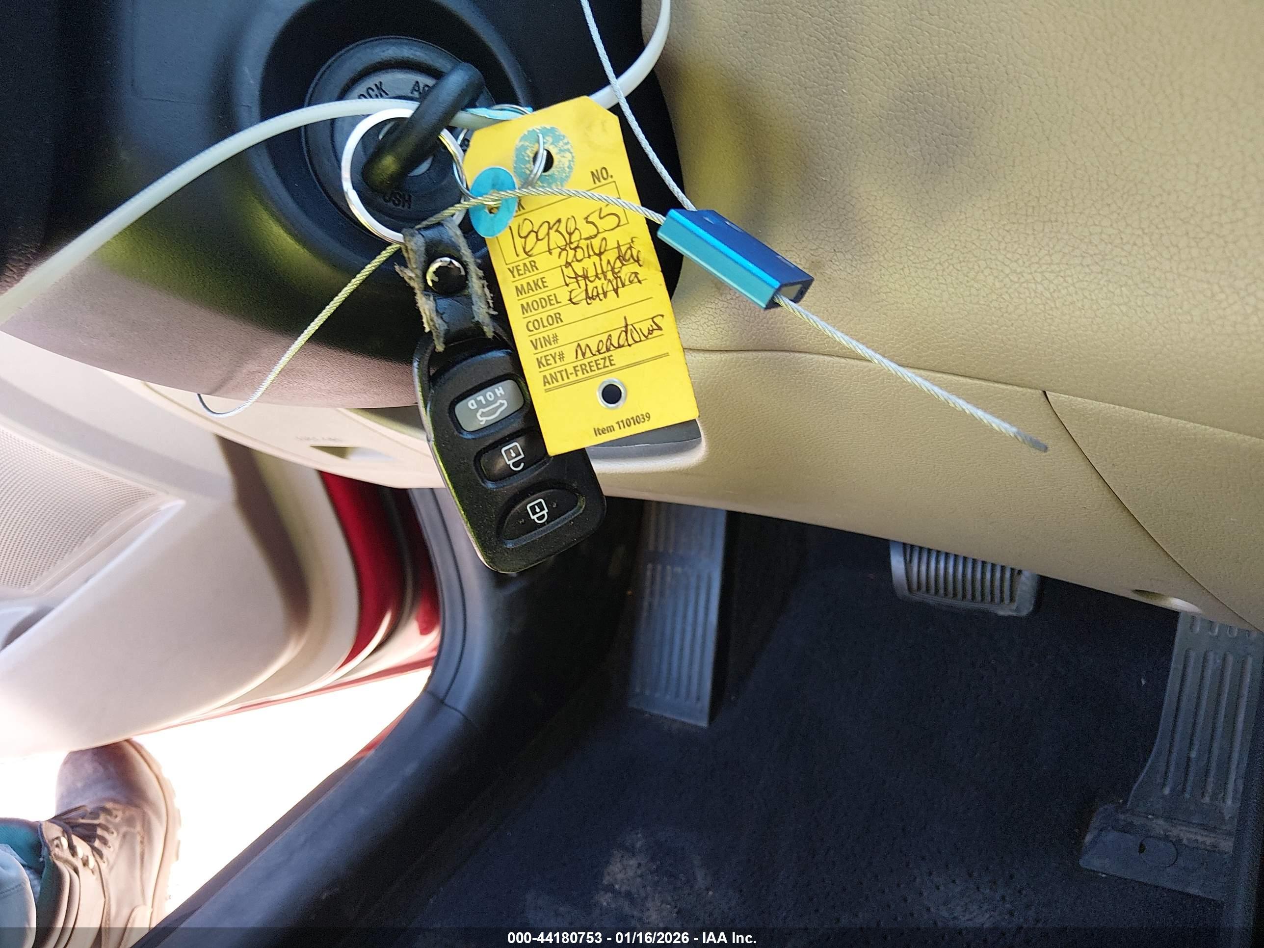 HYUNDAI ELANTRA image 11