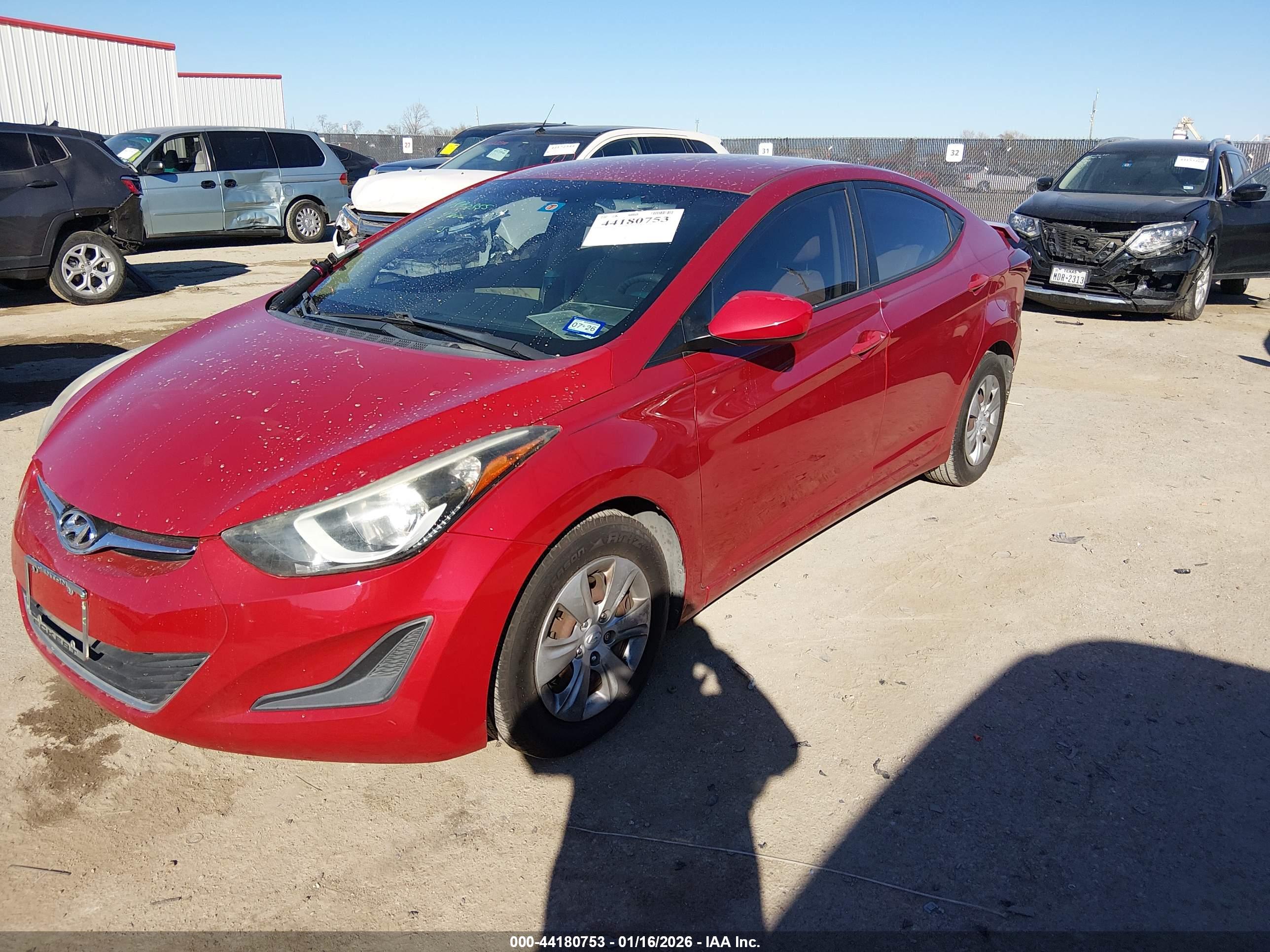 HYUNDAI ELANTRA image 2