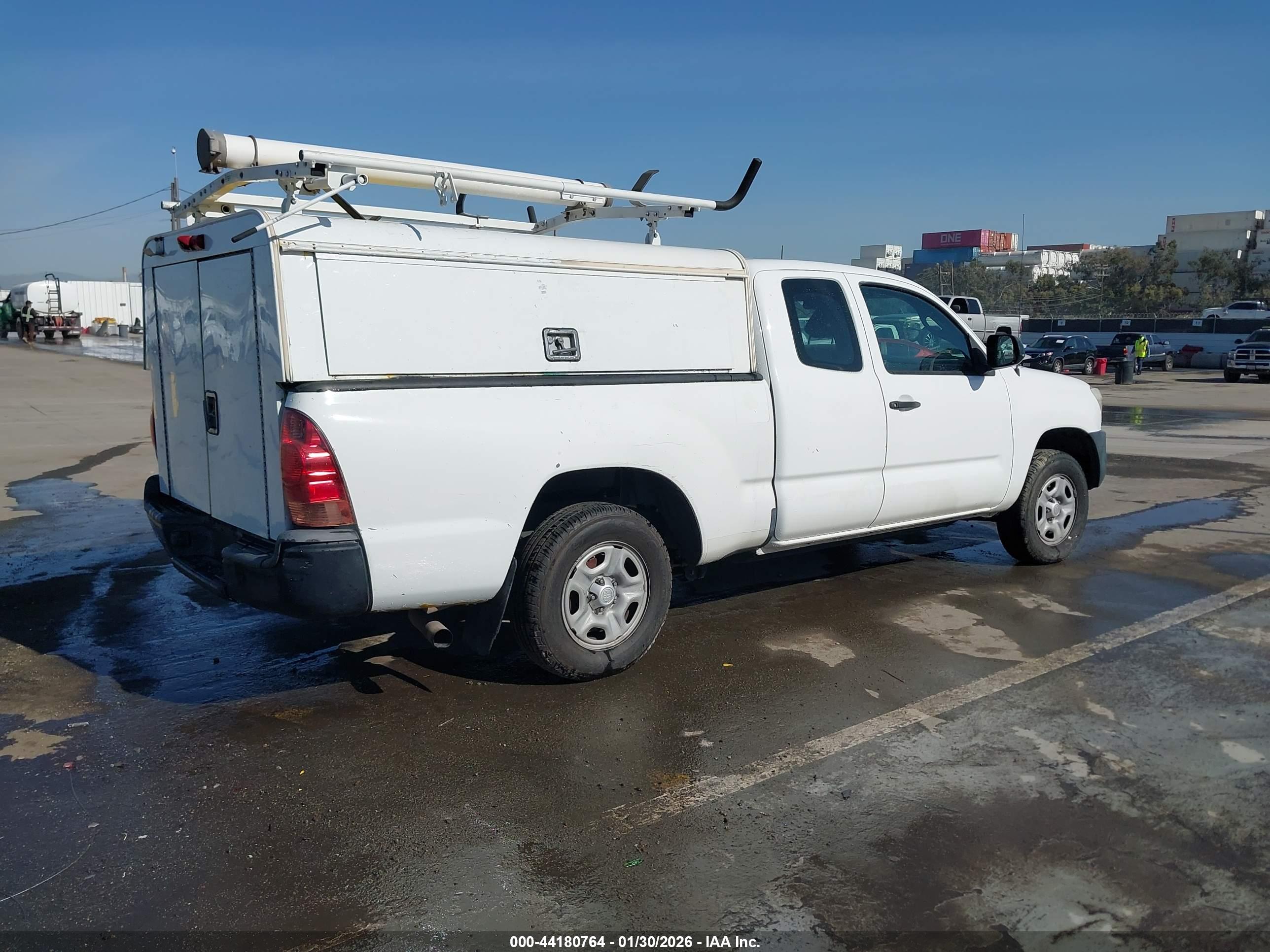 TOYOTA TACOMA image 4