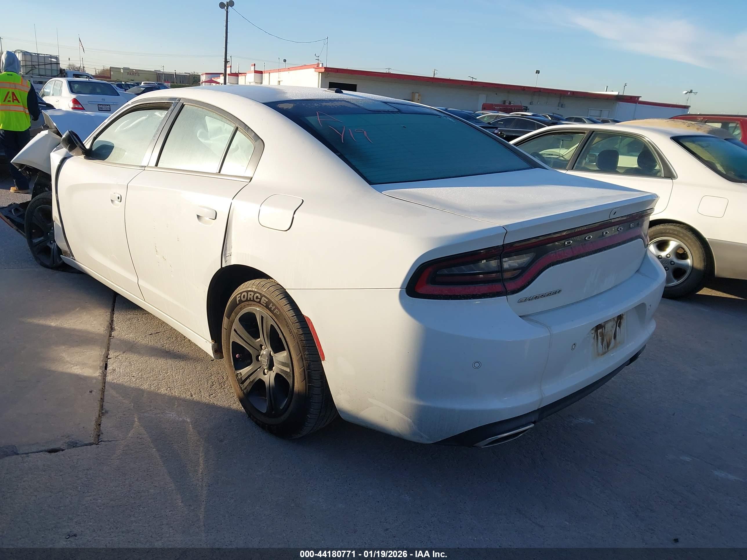 DODGE CHARGER image 3