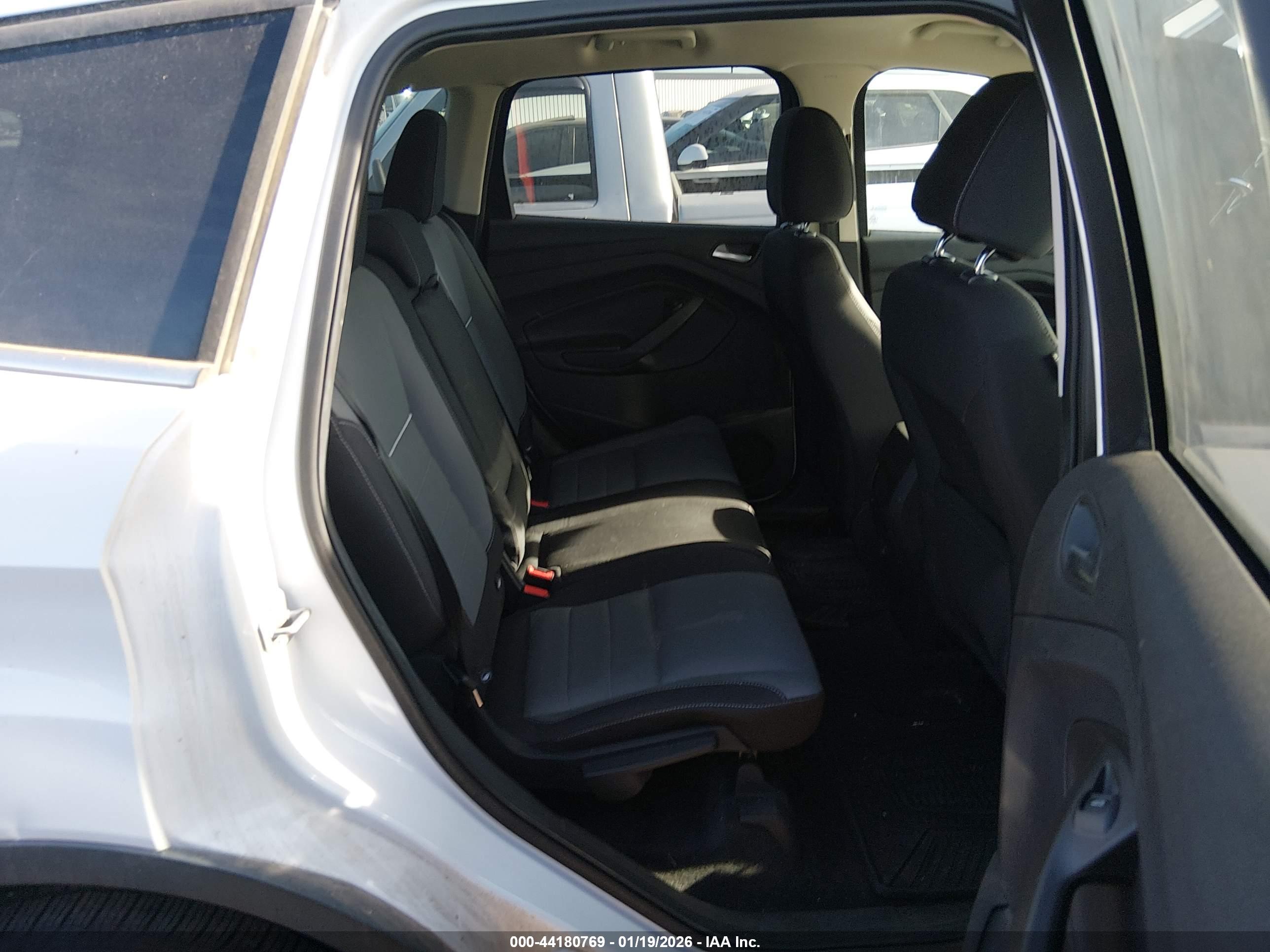 FORD ESCAPE image 8