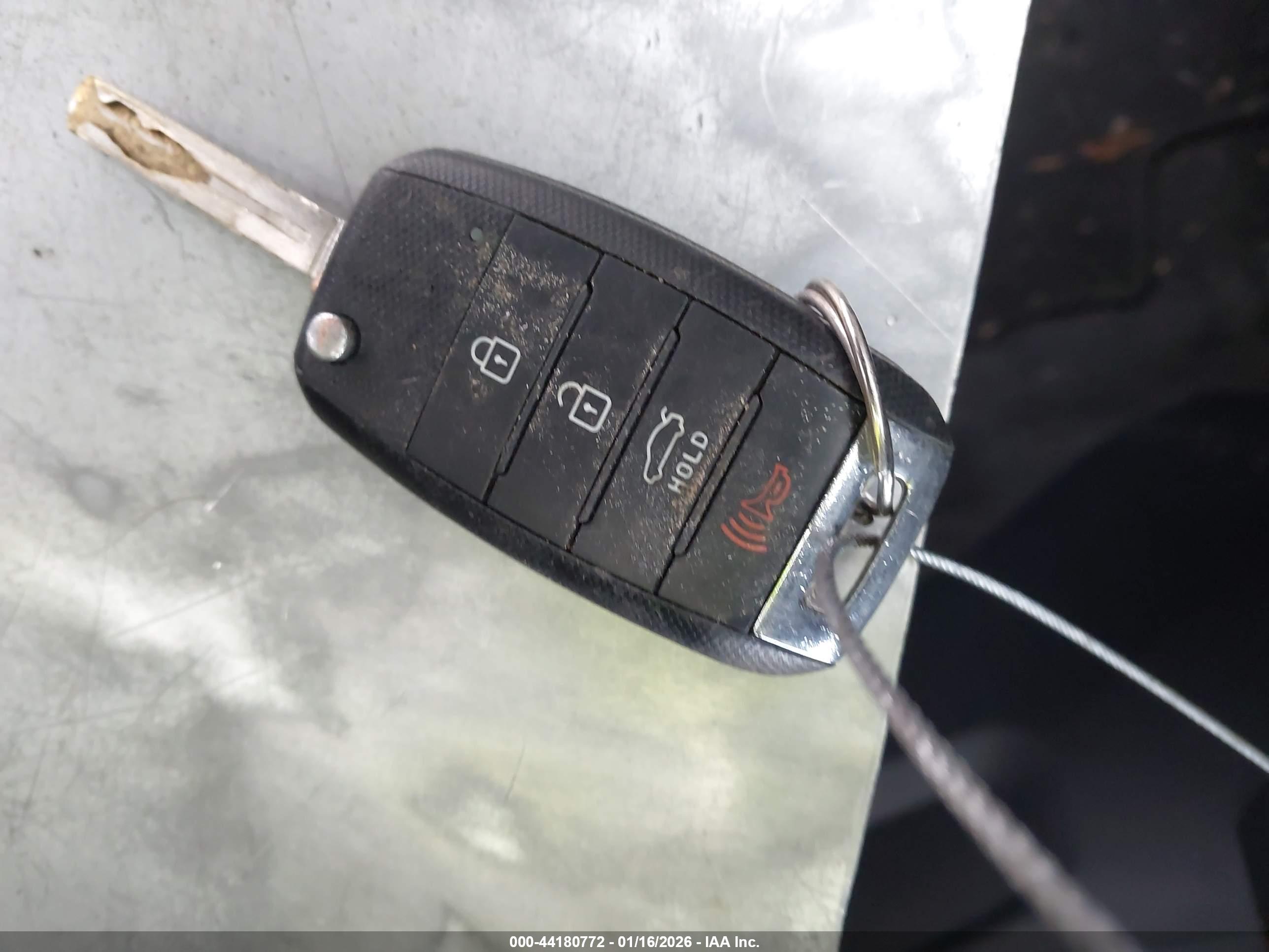 KIA RIO image 11