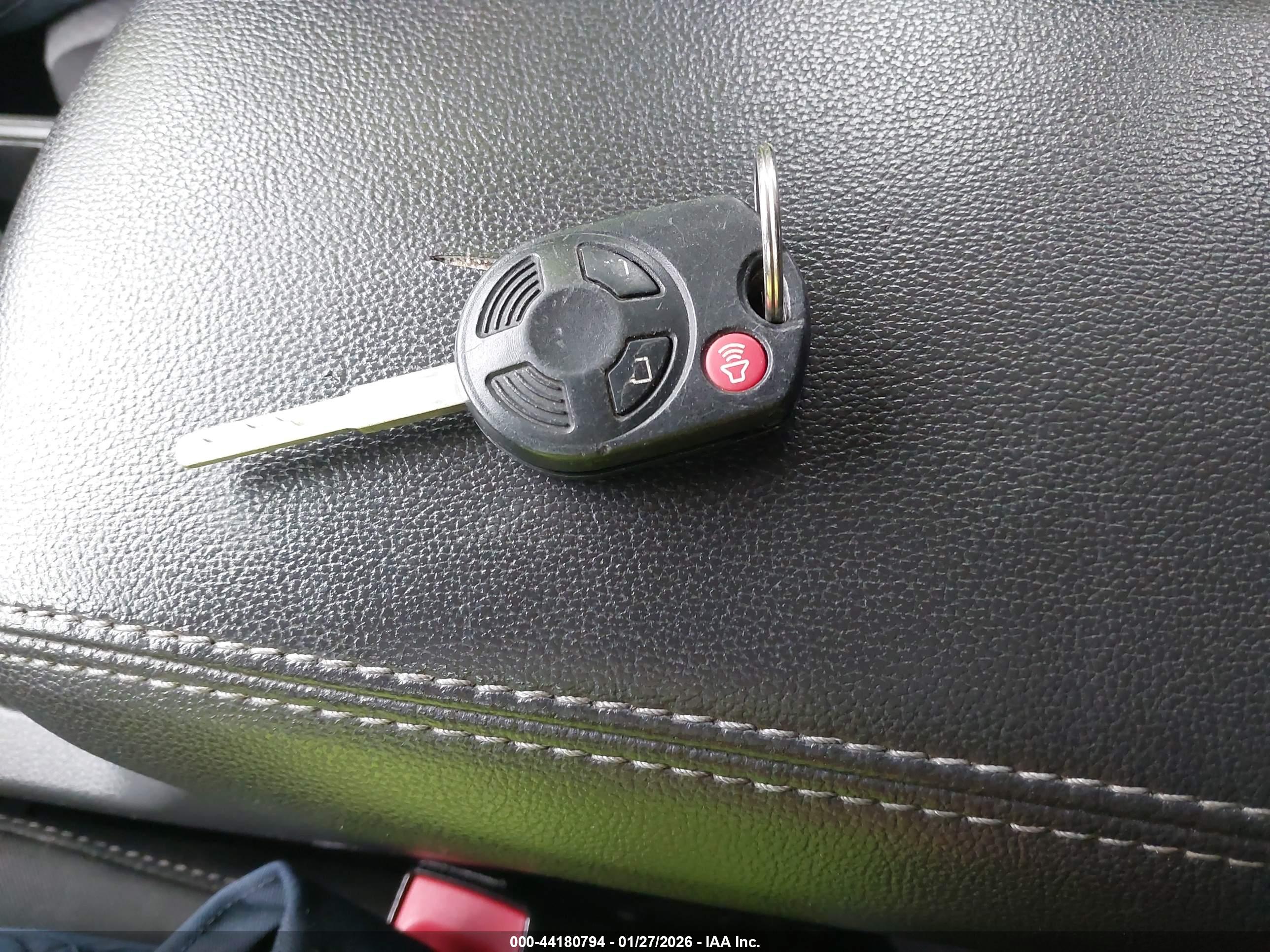 FORD ESCAPE image 11
