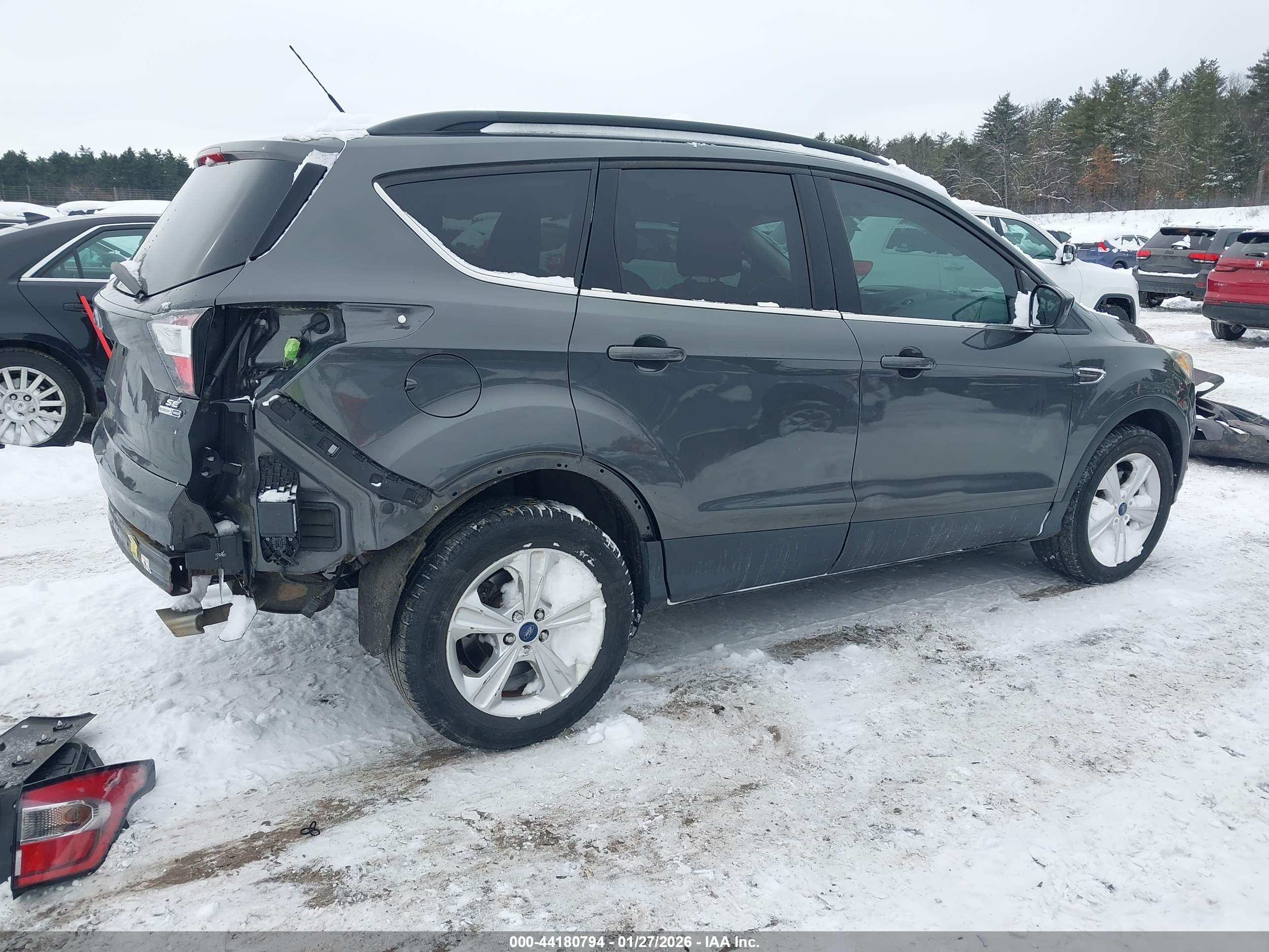 FORD ESCAPE image 4