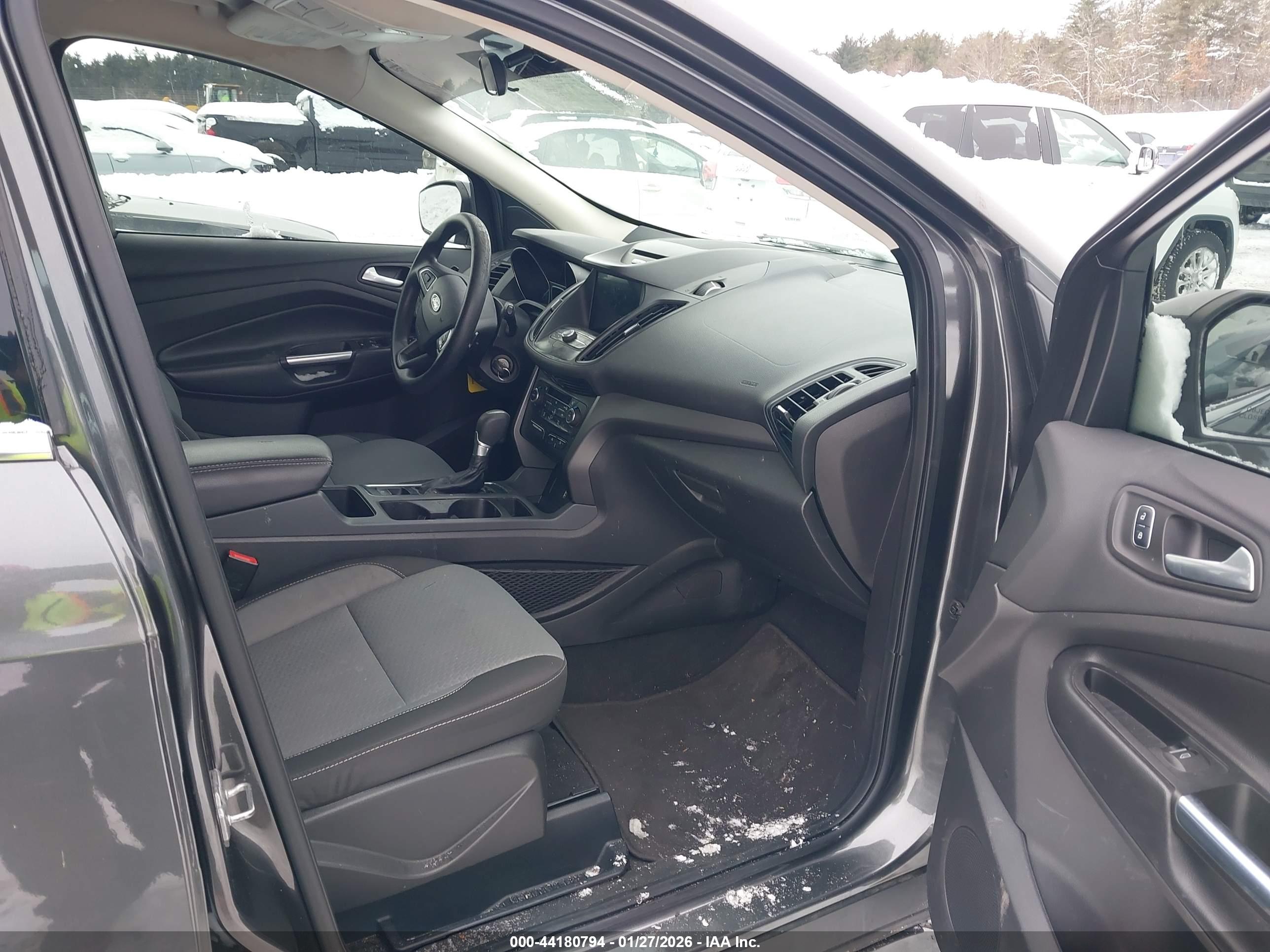 FORD ESCAPE image 5
