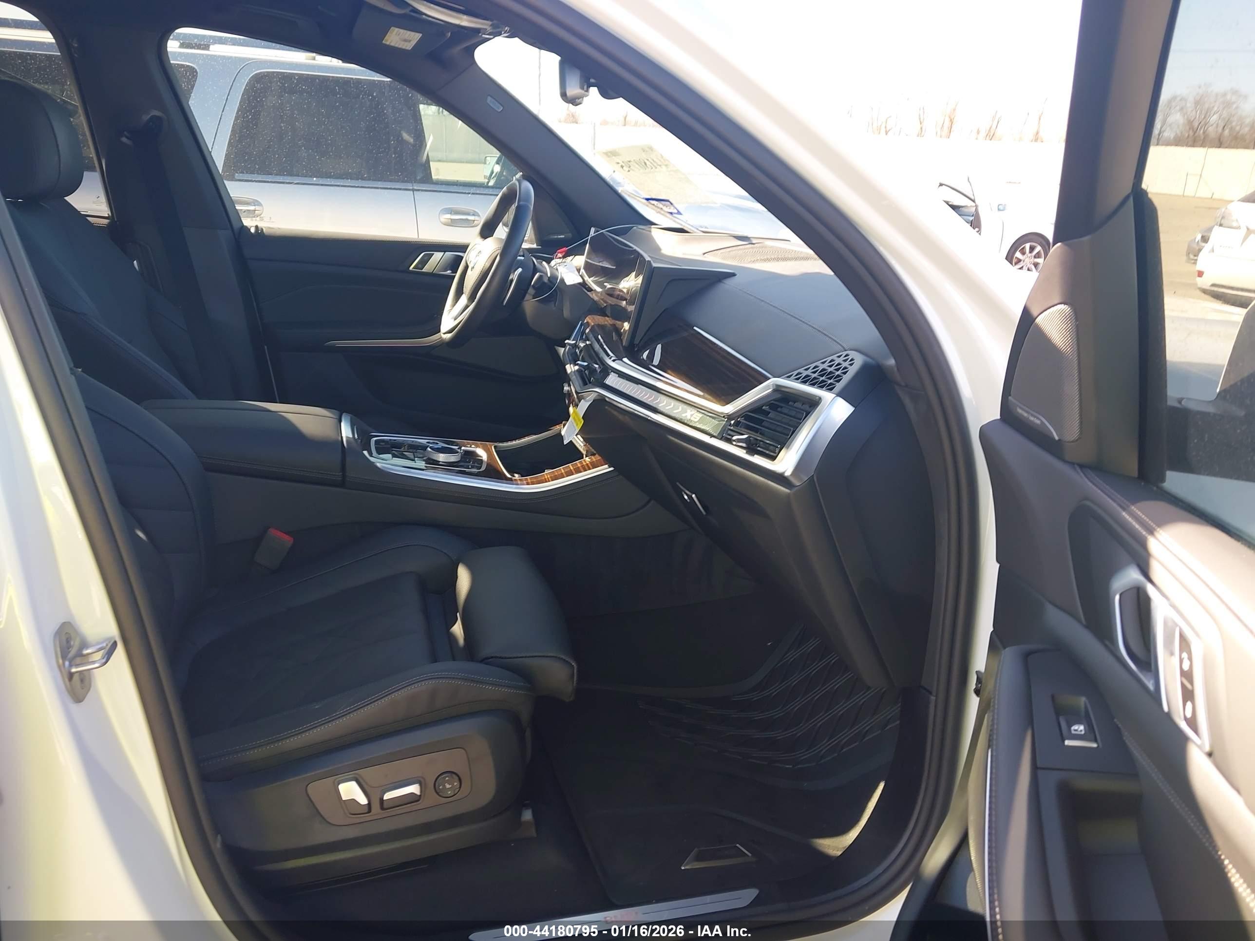BMW X5 image 5