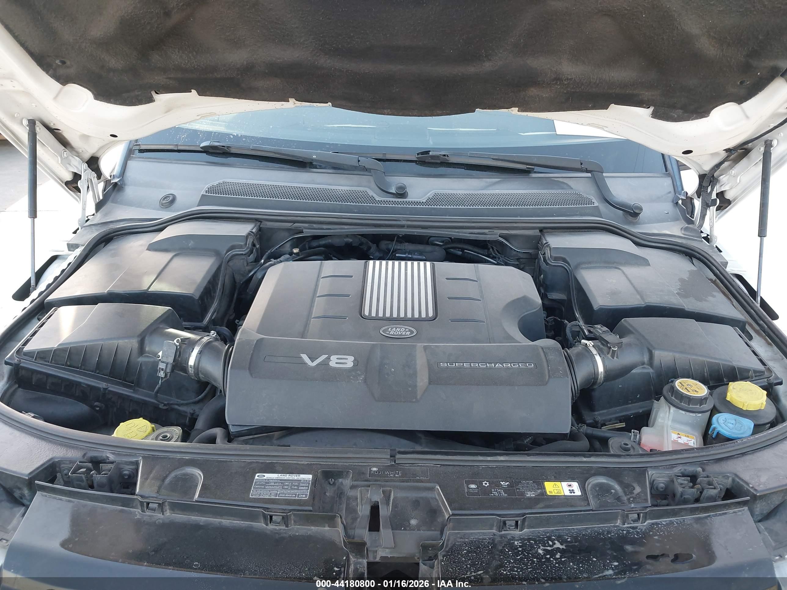 LAND ROVER image 10