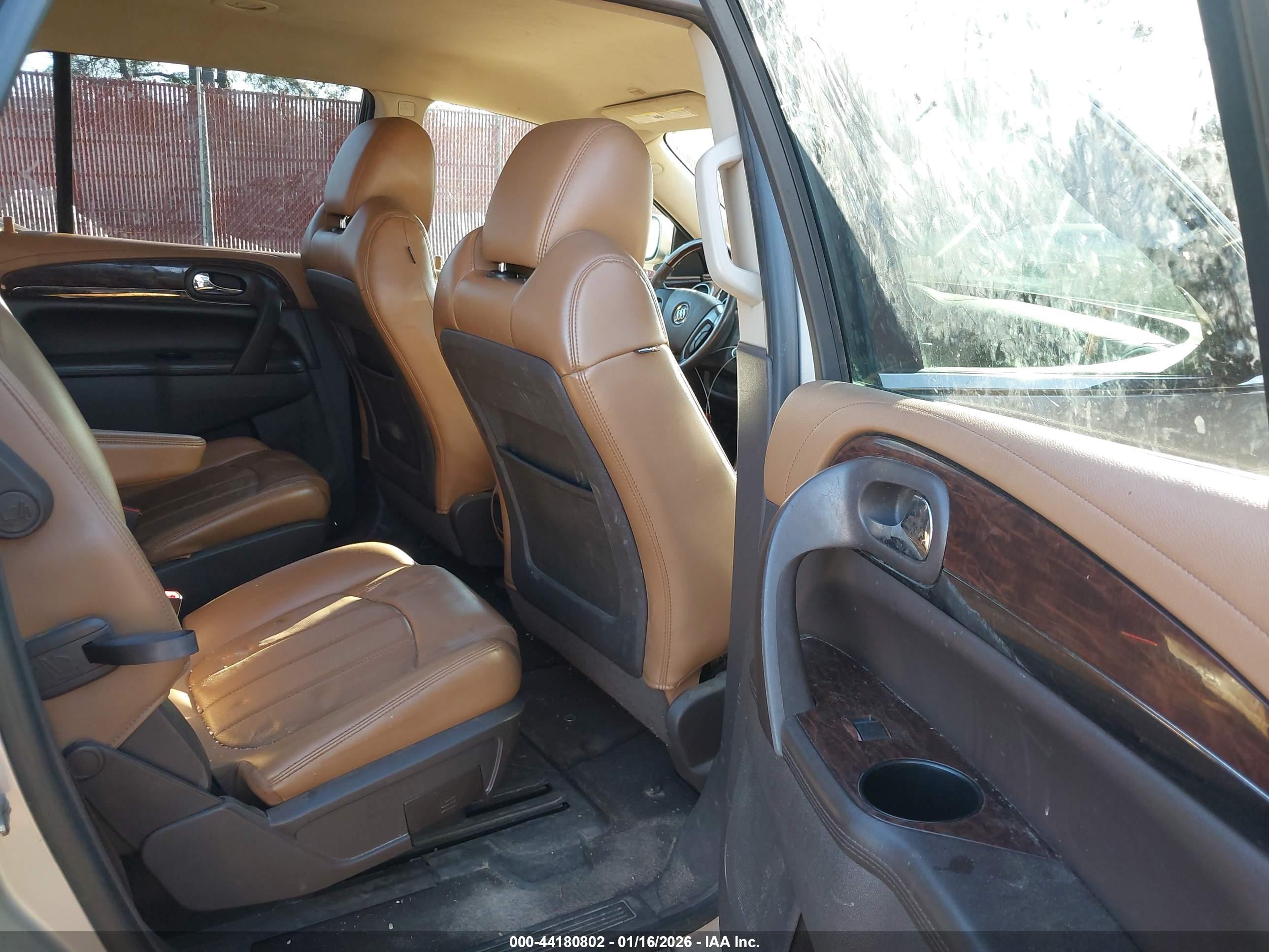 BUICK ENCLAVE image 8