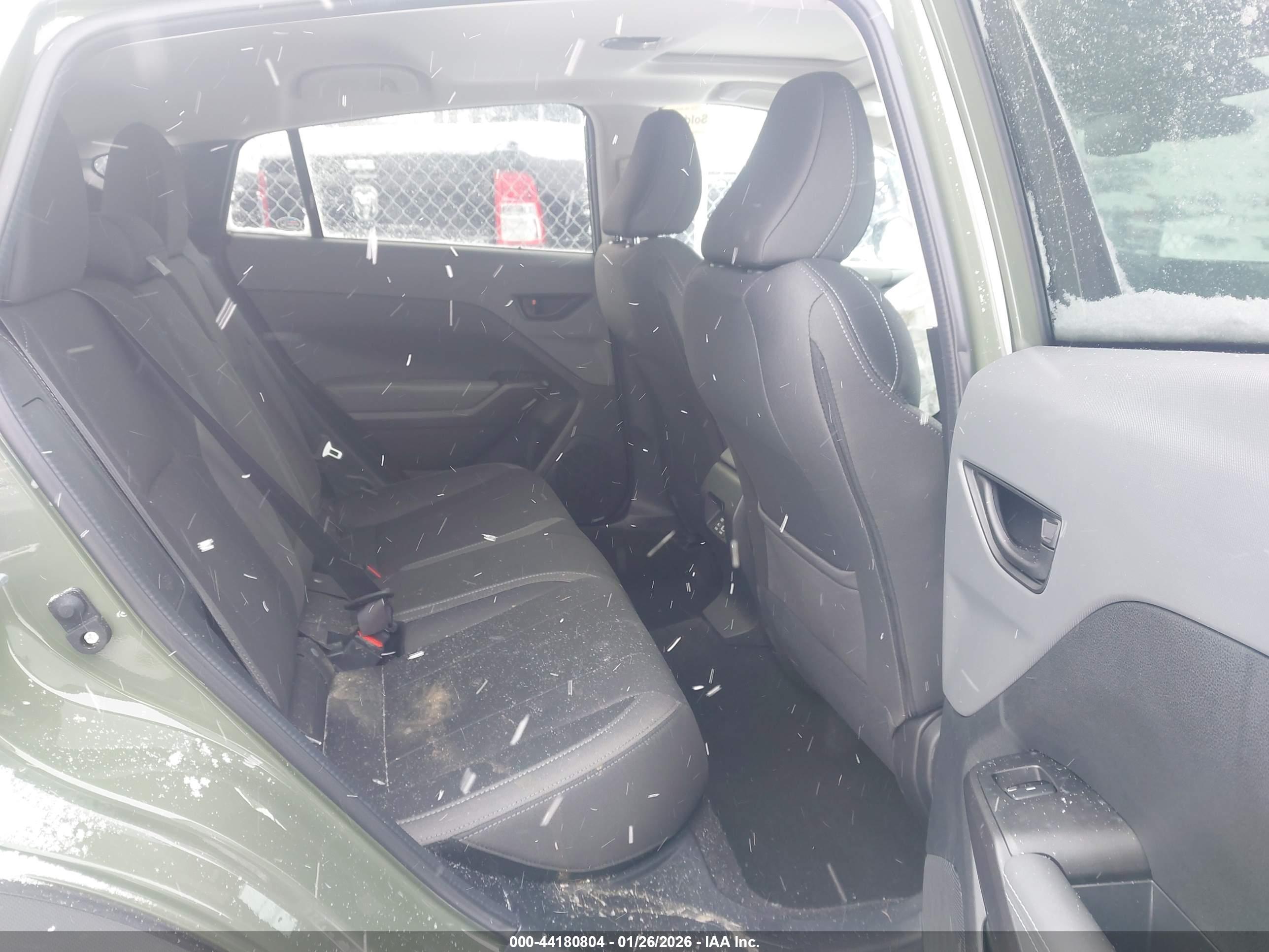 SUBARU CROSSTREK image 8