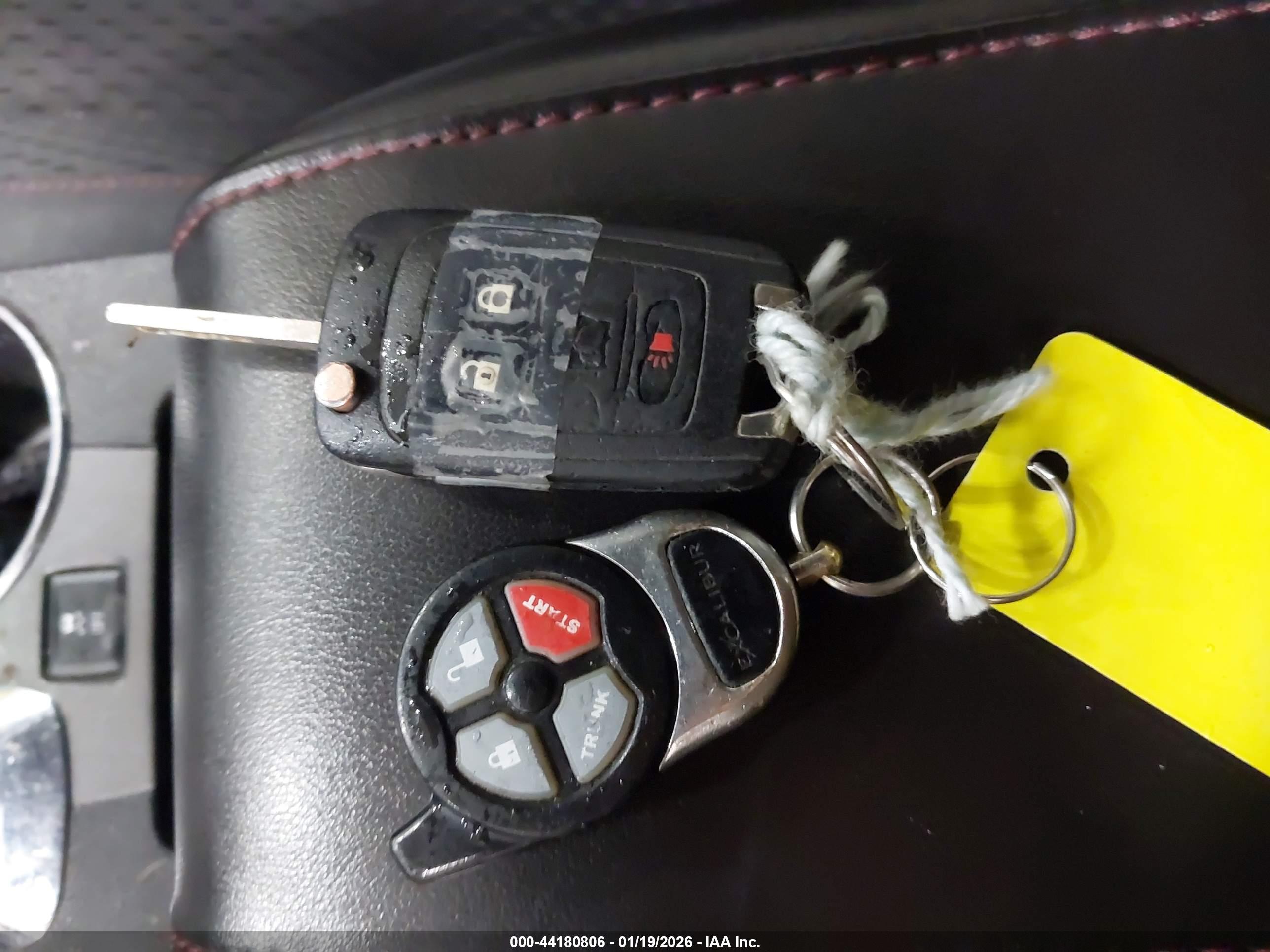 CHEVROLET EQUINOX image 11
