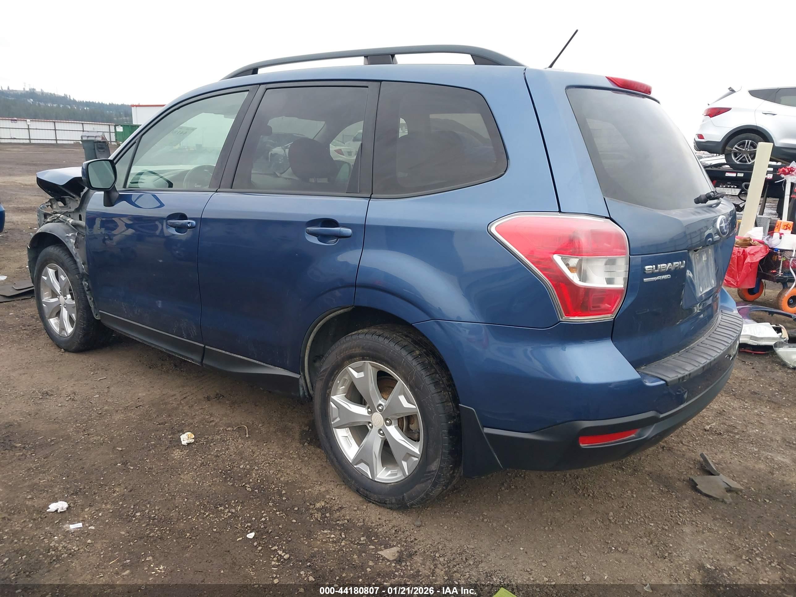 SUBARU FORESTER image 3