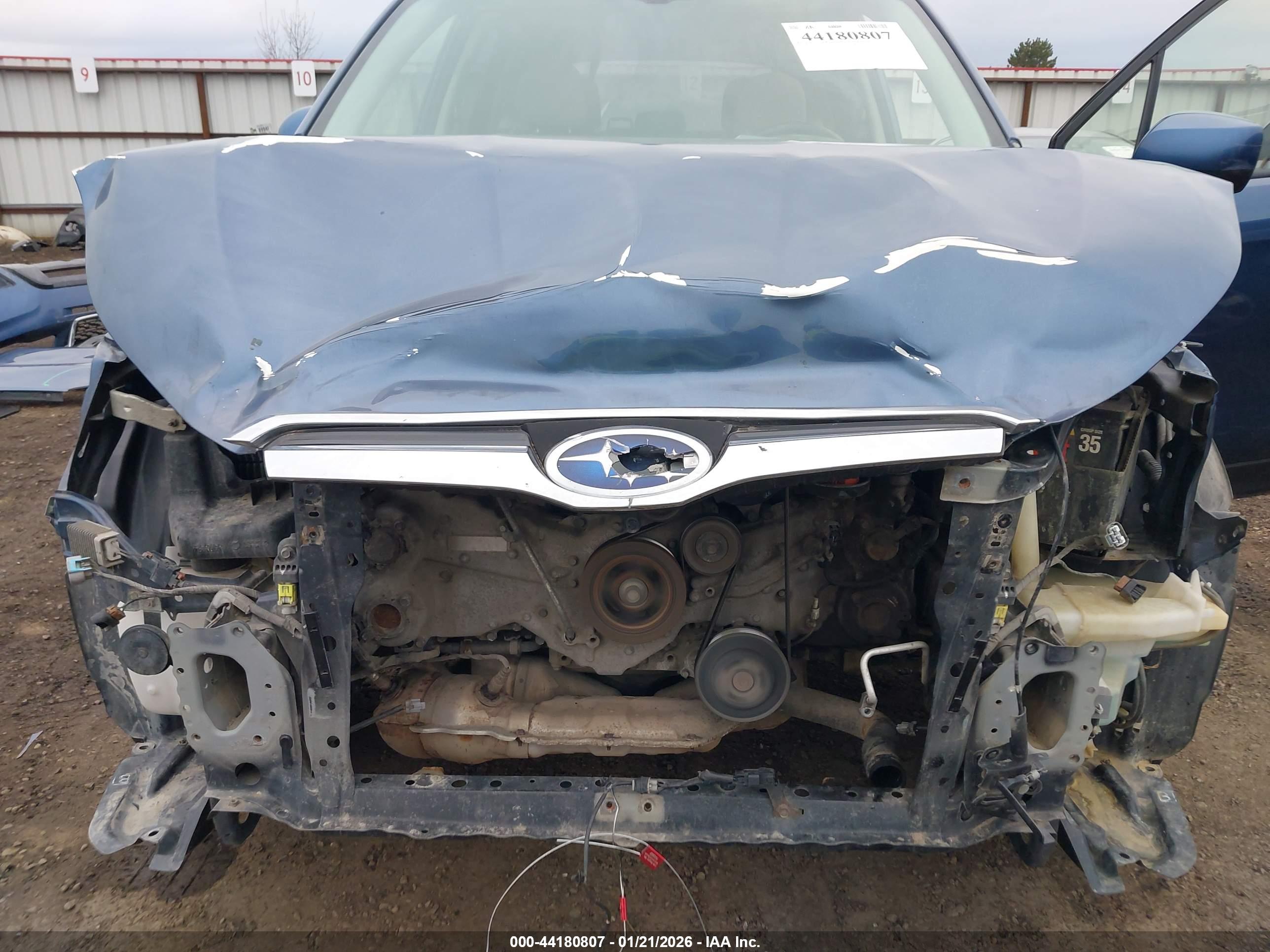 SUBARU FORESTER image 6