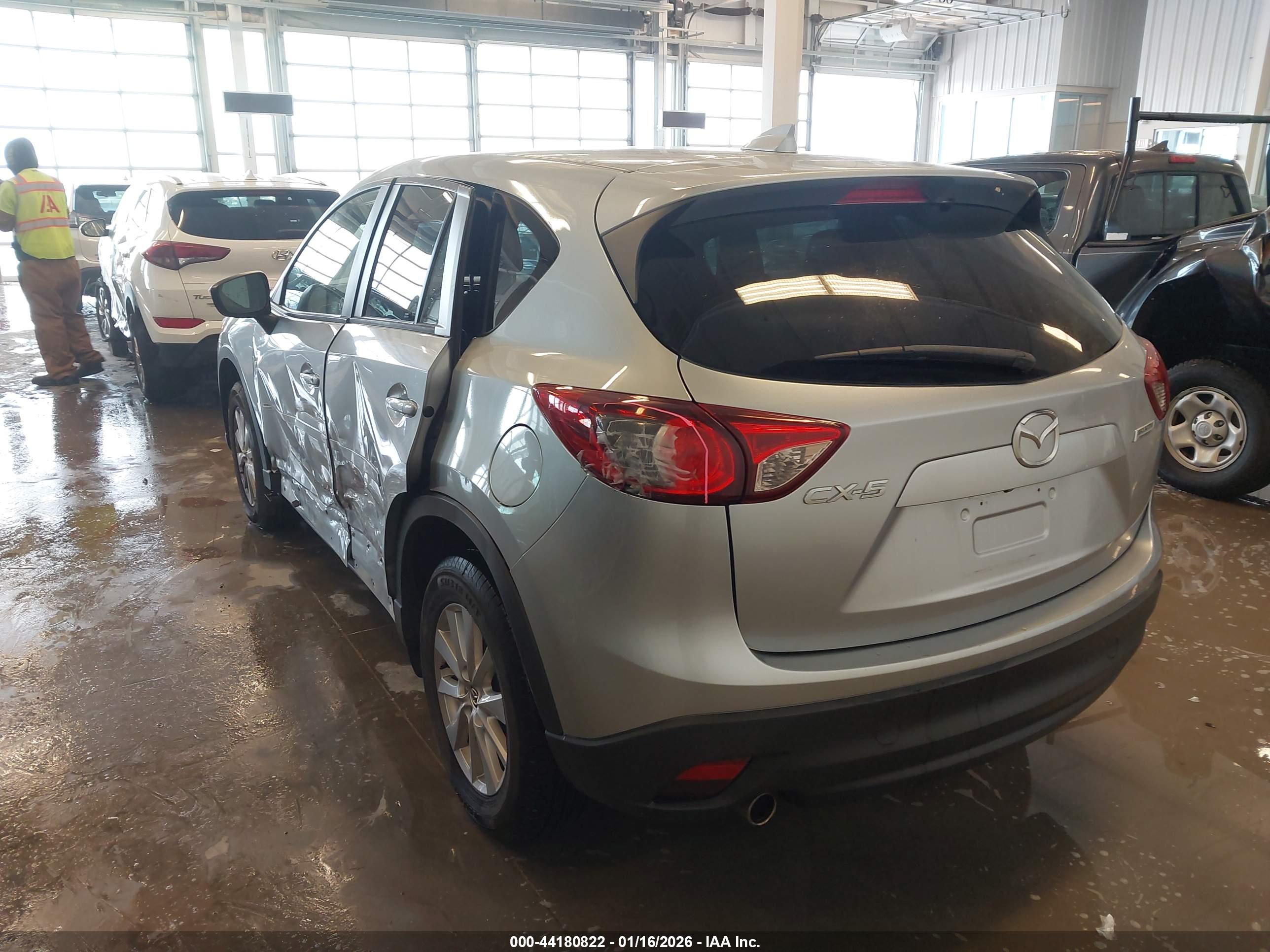 MAZDA CX-5 image 3