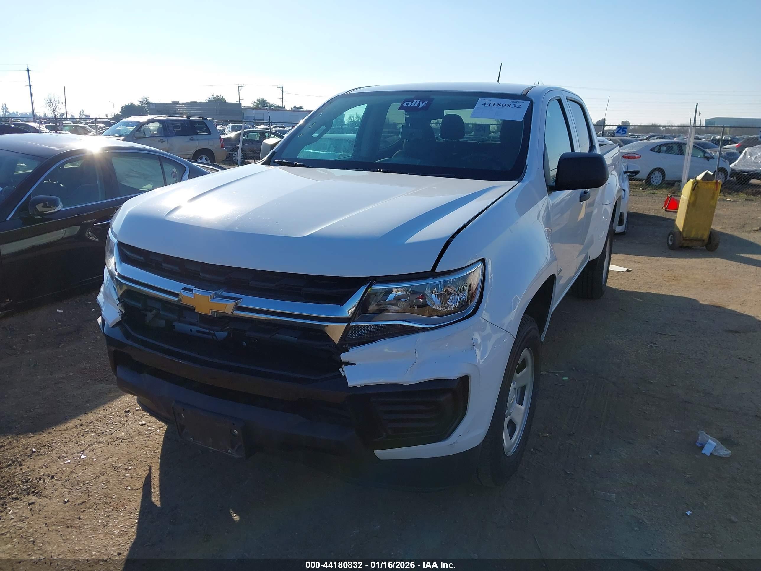 CHEVROLET COLORADO image 2